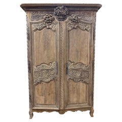 Armoire française du 18ème siècle