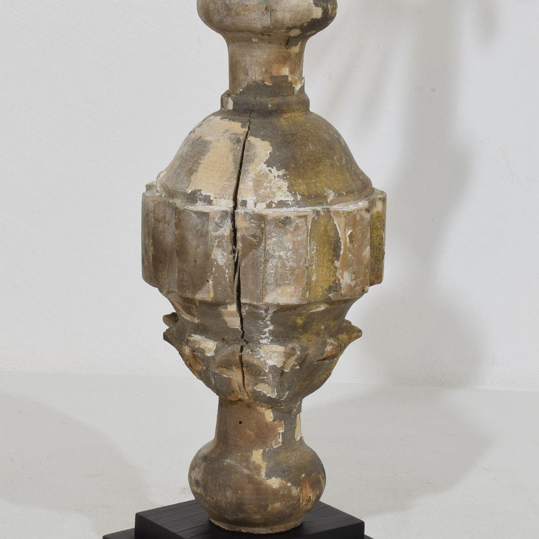 French, 18th Century, Baroque Gilded Metal Procession Cross en vente 10