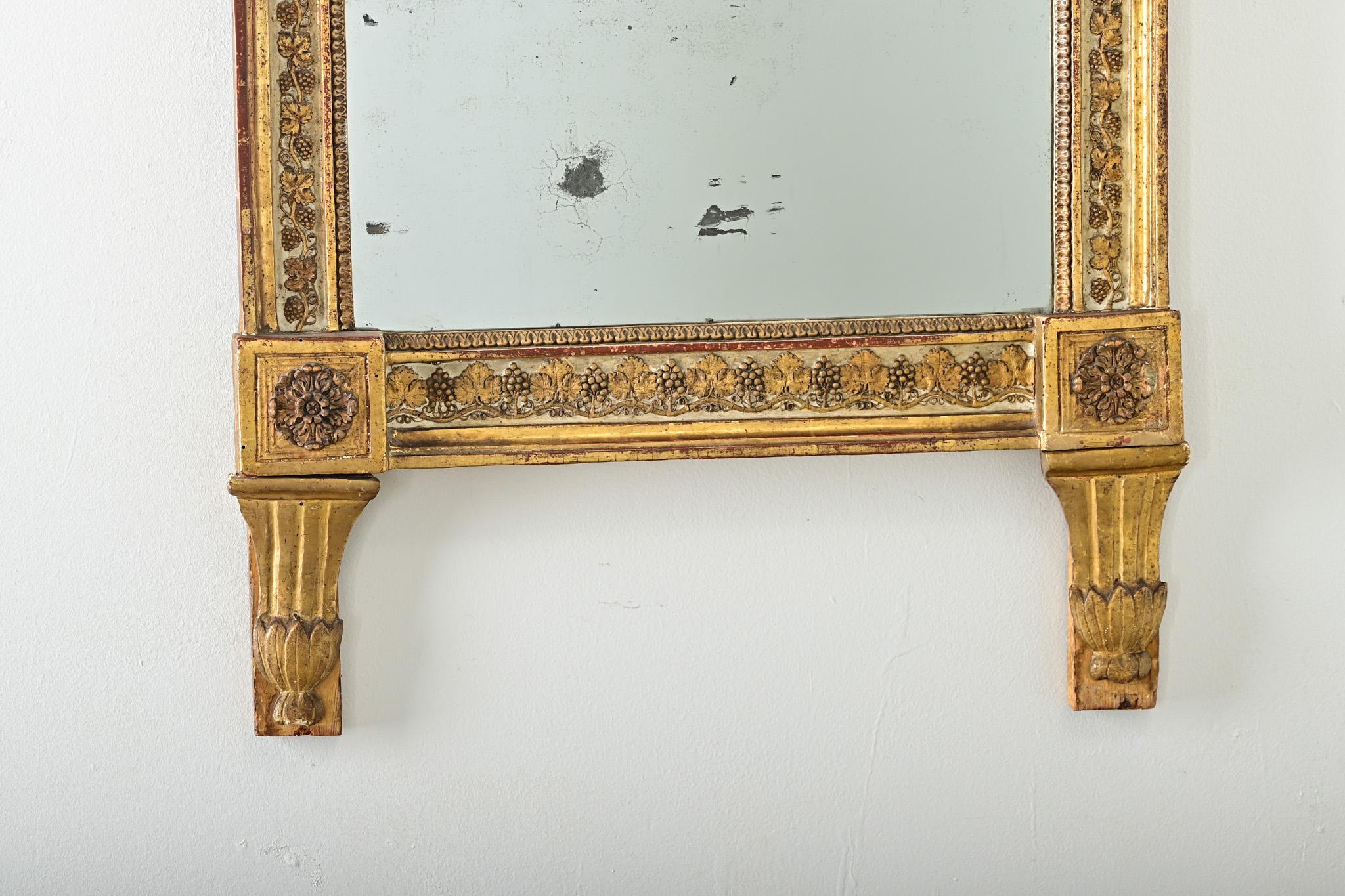 Carved French 18th Century Bridal Gilt Mirror For Sale