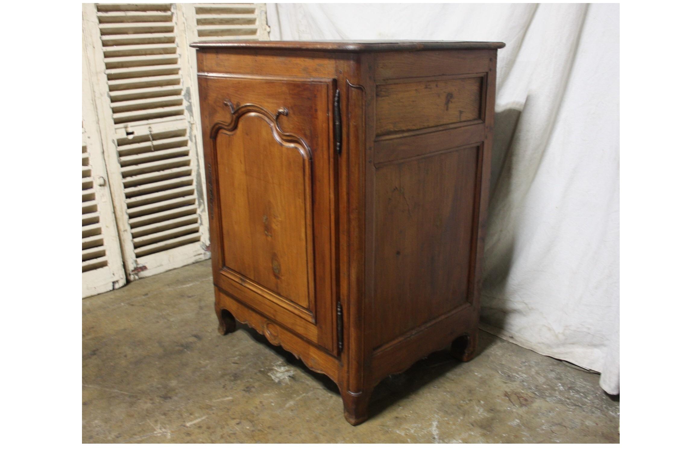 French 18th Century Buffet Confiturier In Good Condition For Sale In Stockbridge, GA