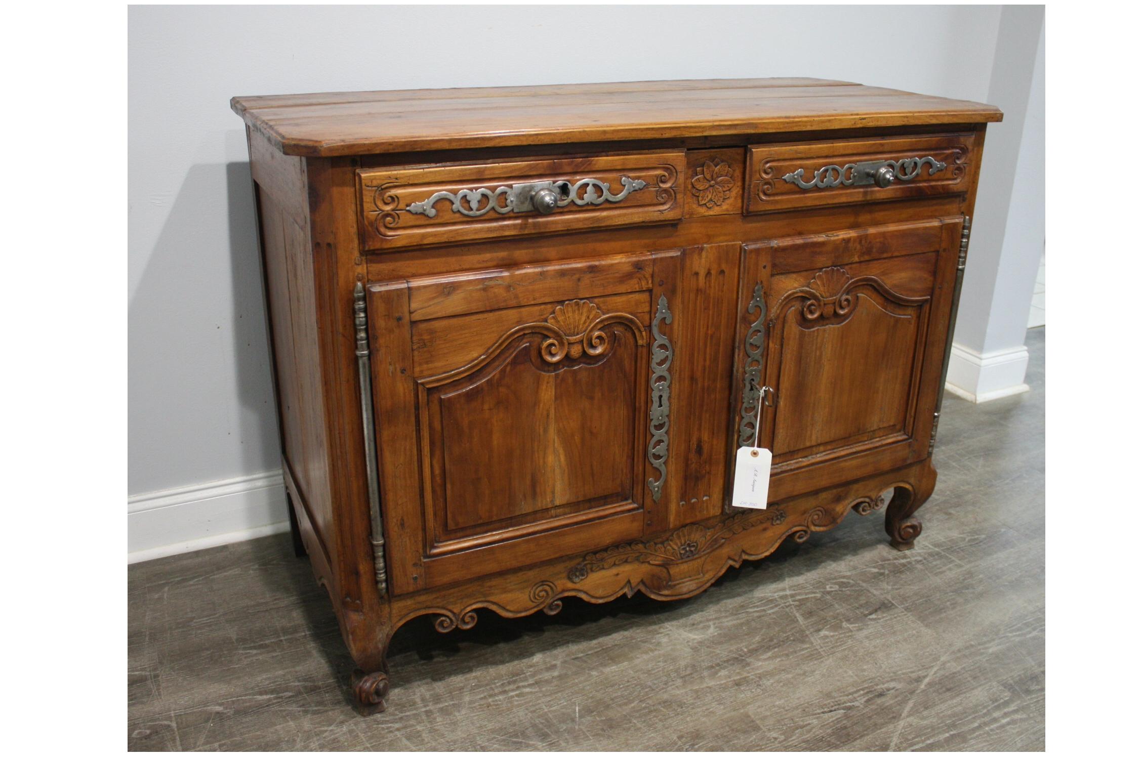 French 18th Century Buffet 9