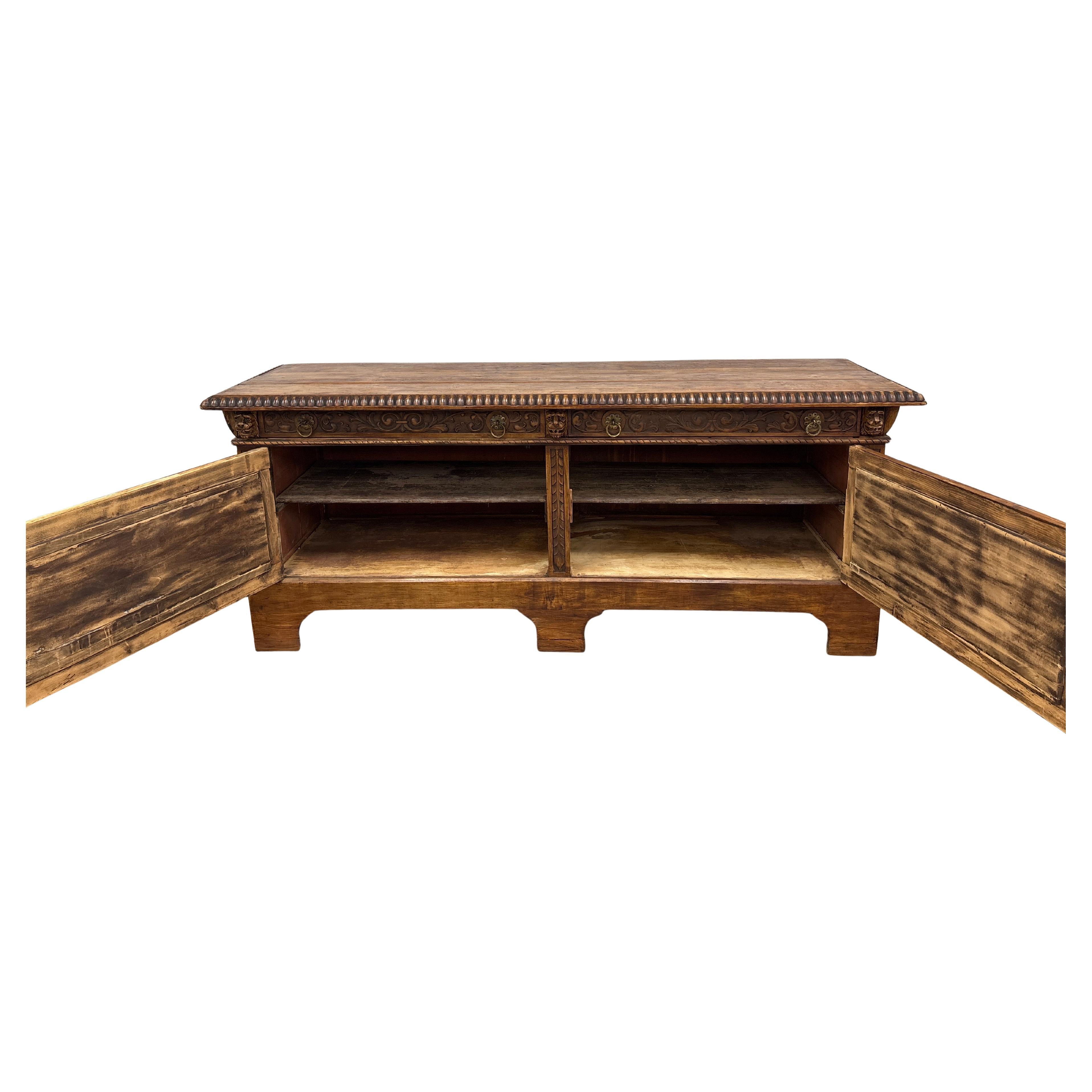Quercia Buffet francese del XVIII secolo in vendita