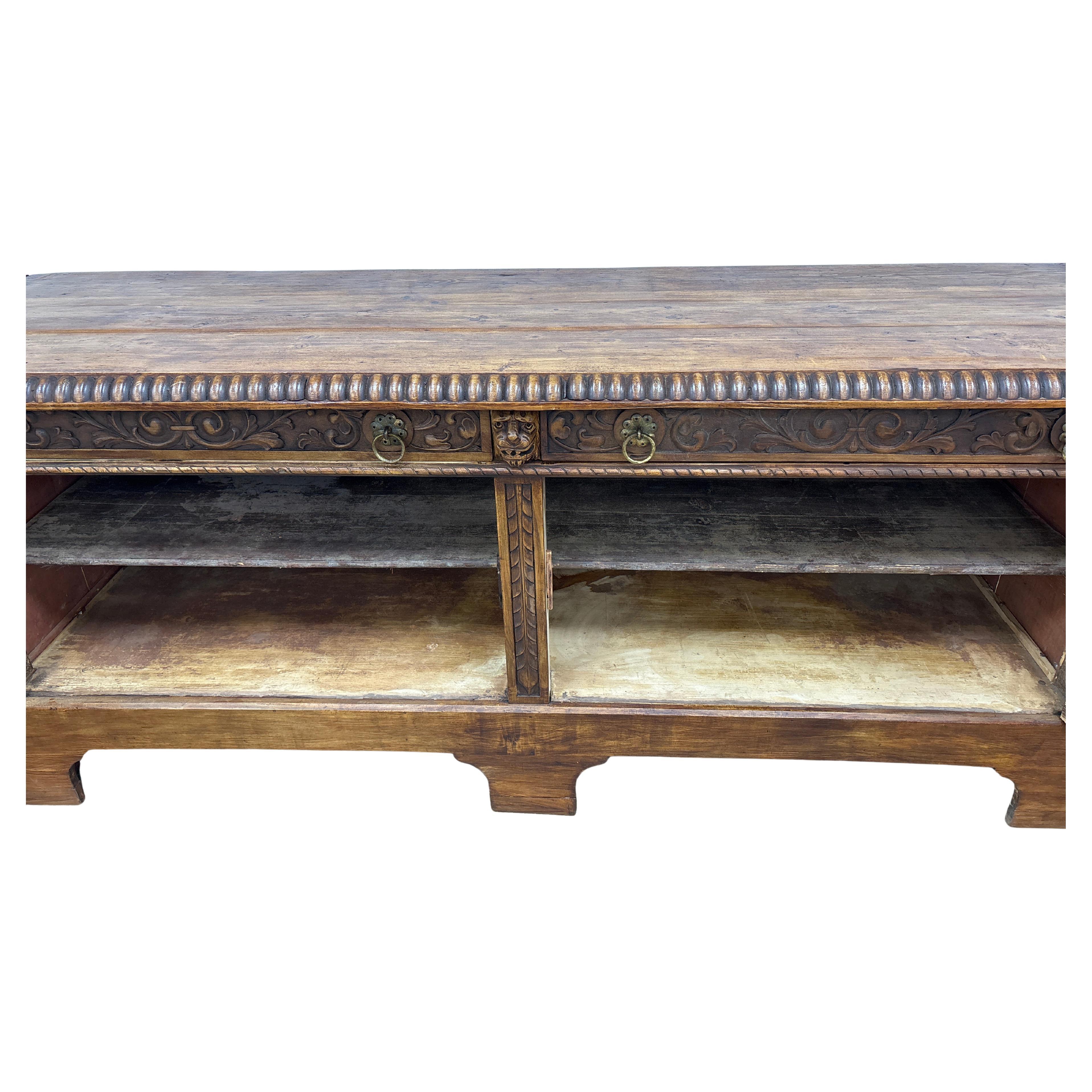 Buffet francese del XVIII secolo in vendita 1