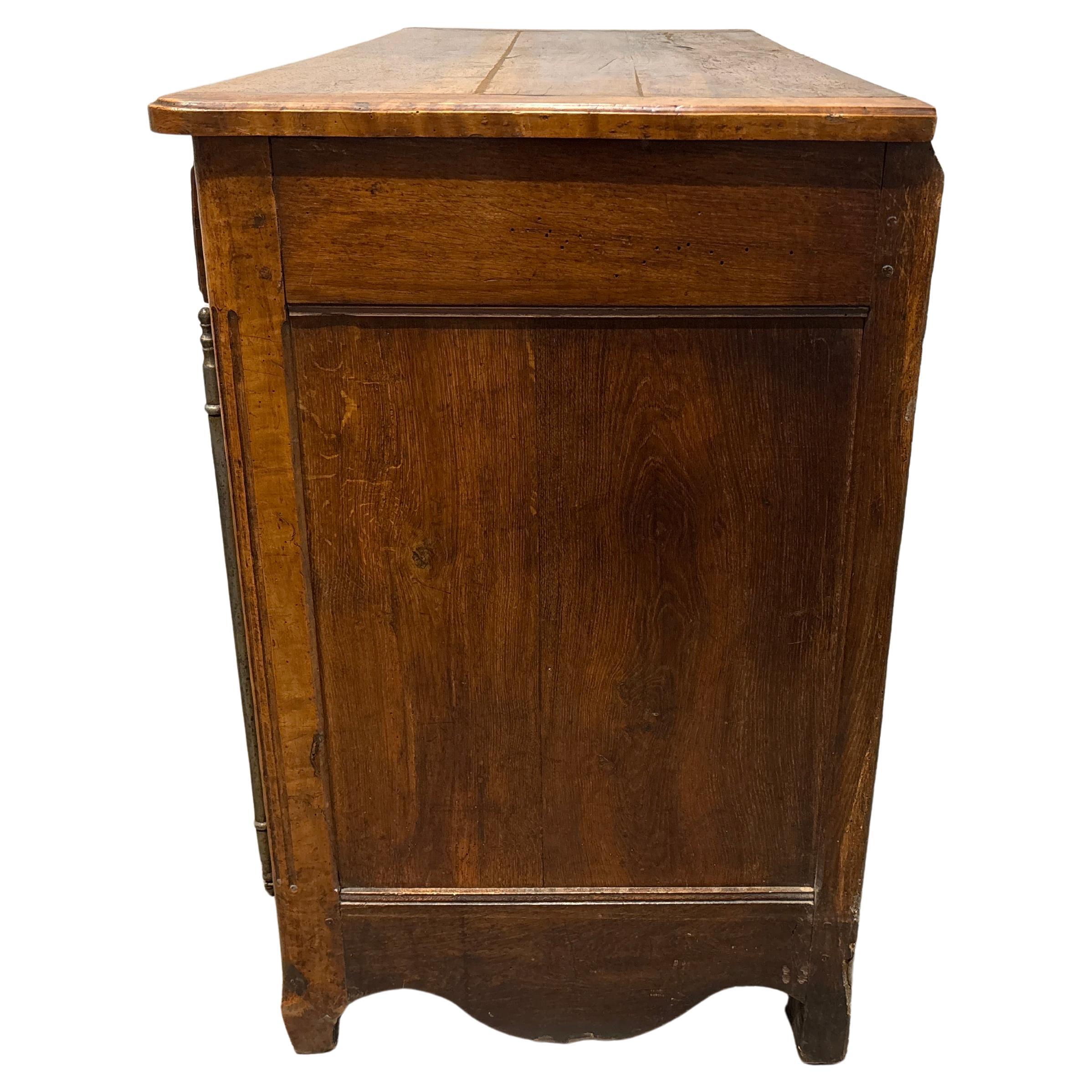 Buffet francese del XVIII secolo in vendita 3