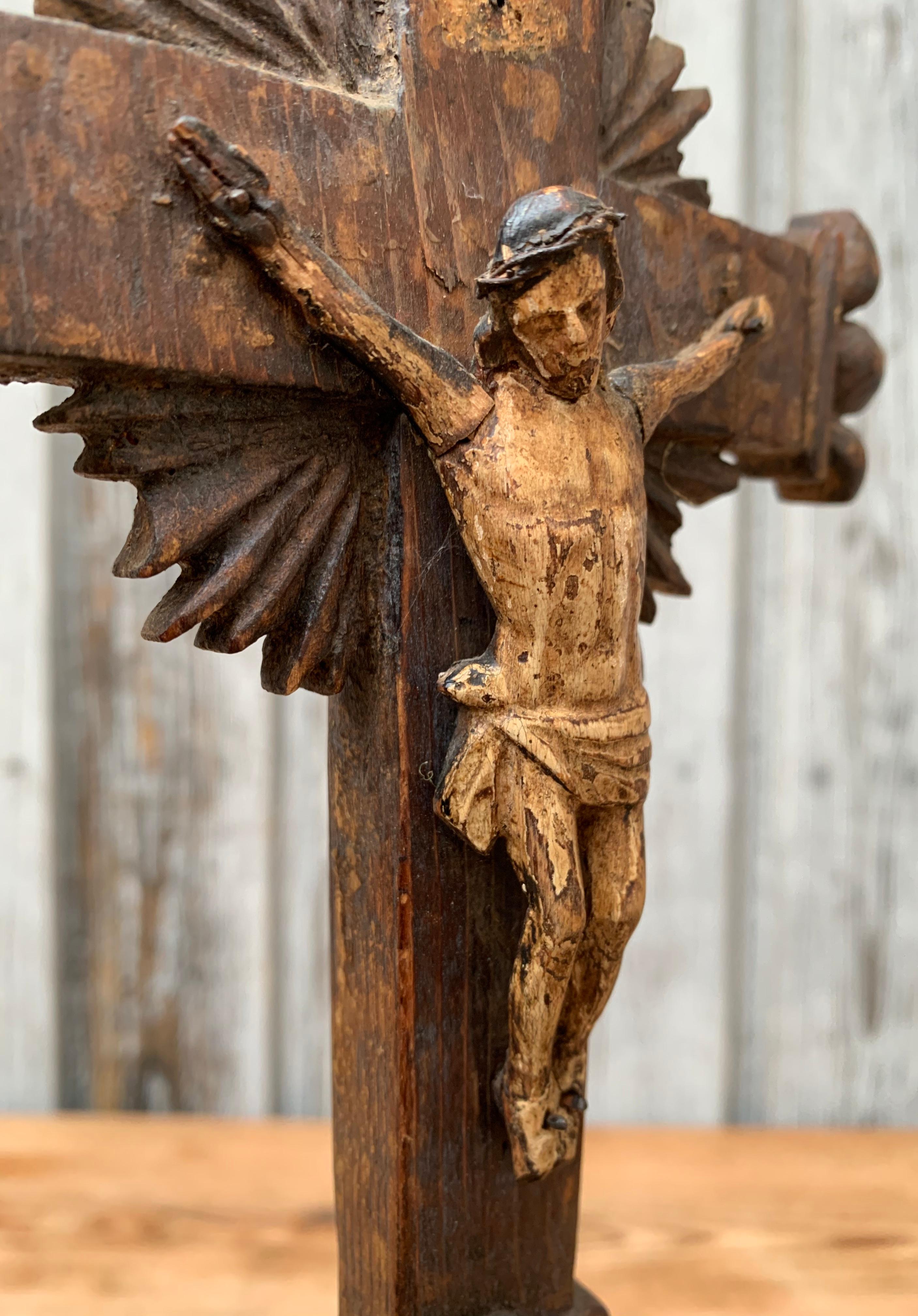French 18th Century Carved And Painted Wooden Crucifix 3