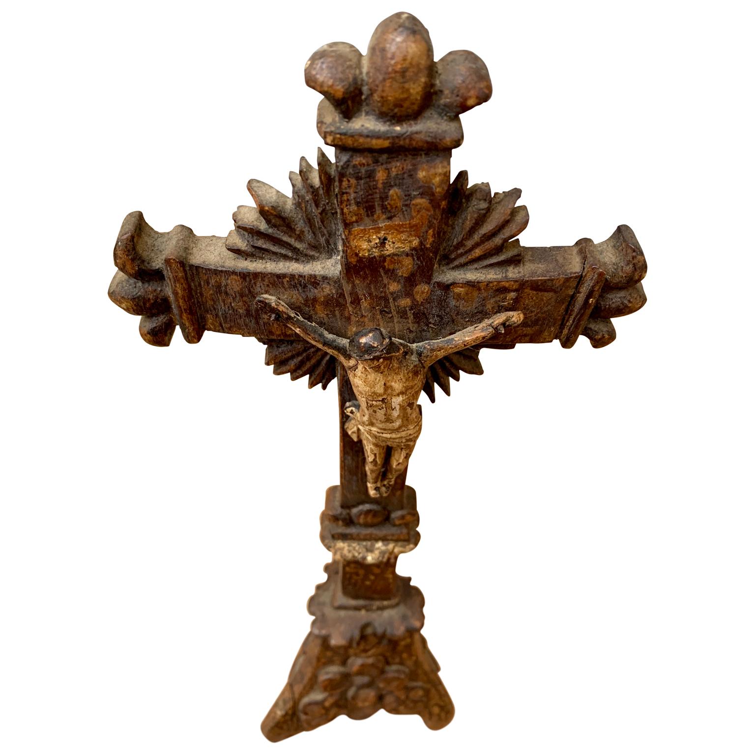 French 18th Century Carved And Painted Wooden Crucifix In Good Condition In Haddonfield, NJ
