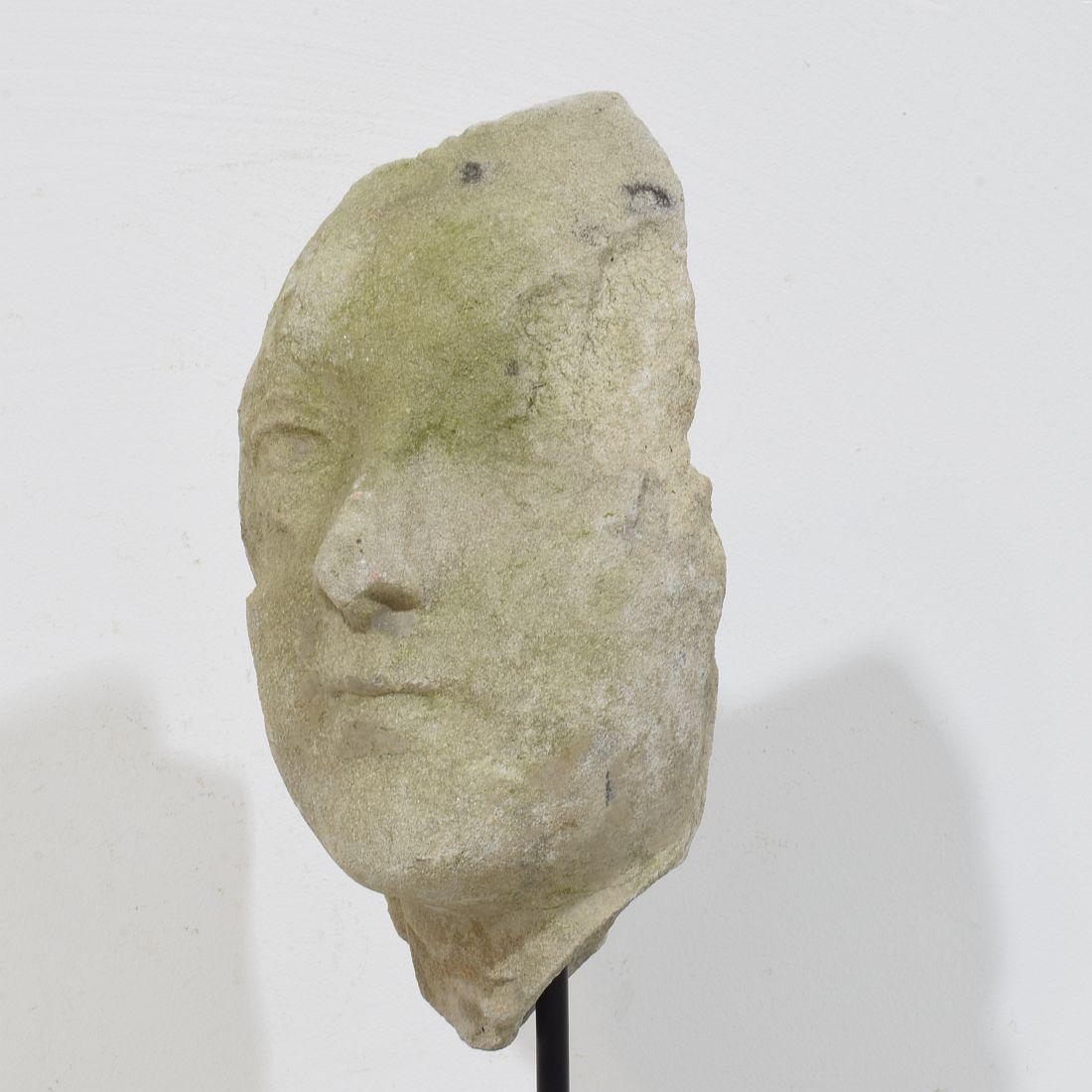 French, 18th Century Carved Stone Head Fragment in vendita 9