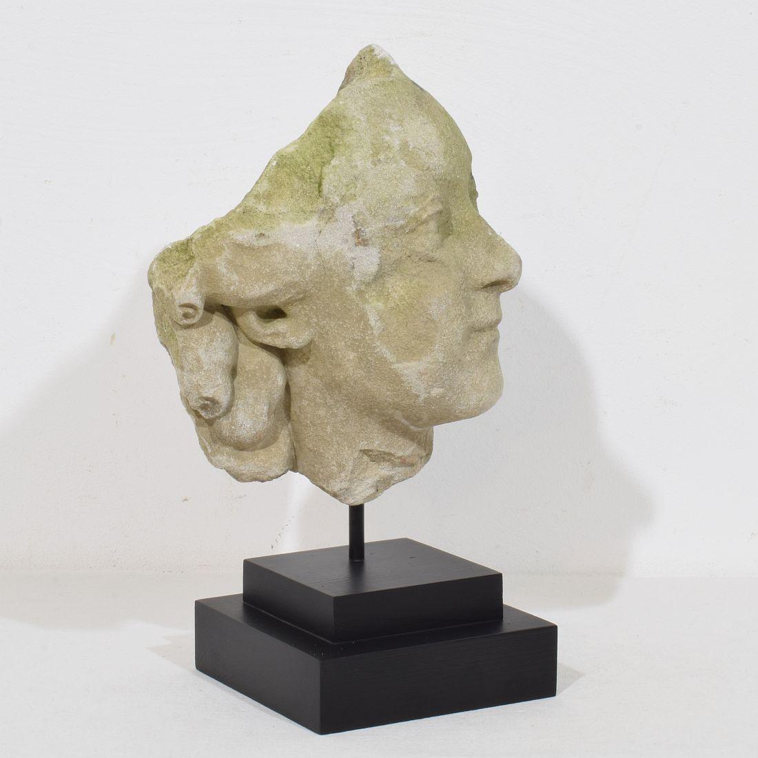 Barocco French, 18th Century Carved Stone Head Fragment in vendita