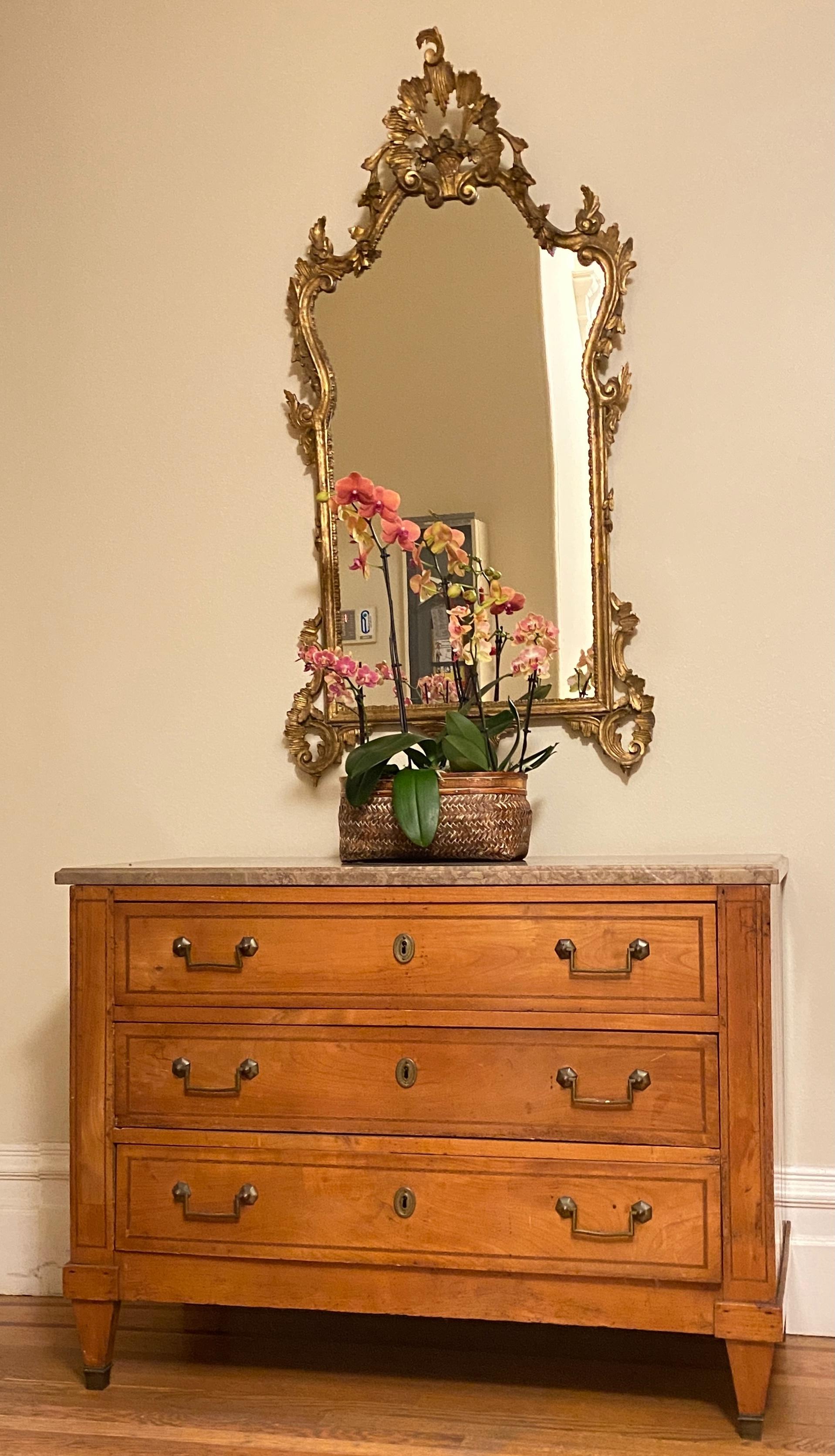 French 18th Century Cherry Wood Chest of Drawers  In Good Condition For Sale In San Francisco, CA