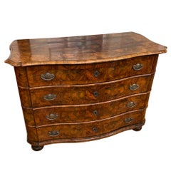 French 18th Century Chest of Drawers with Serpentine Front