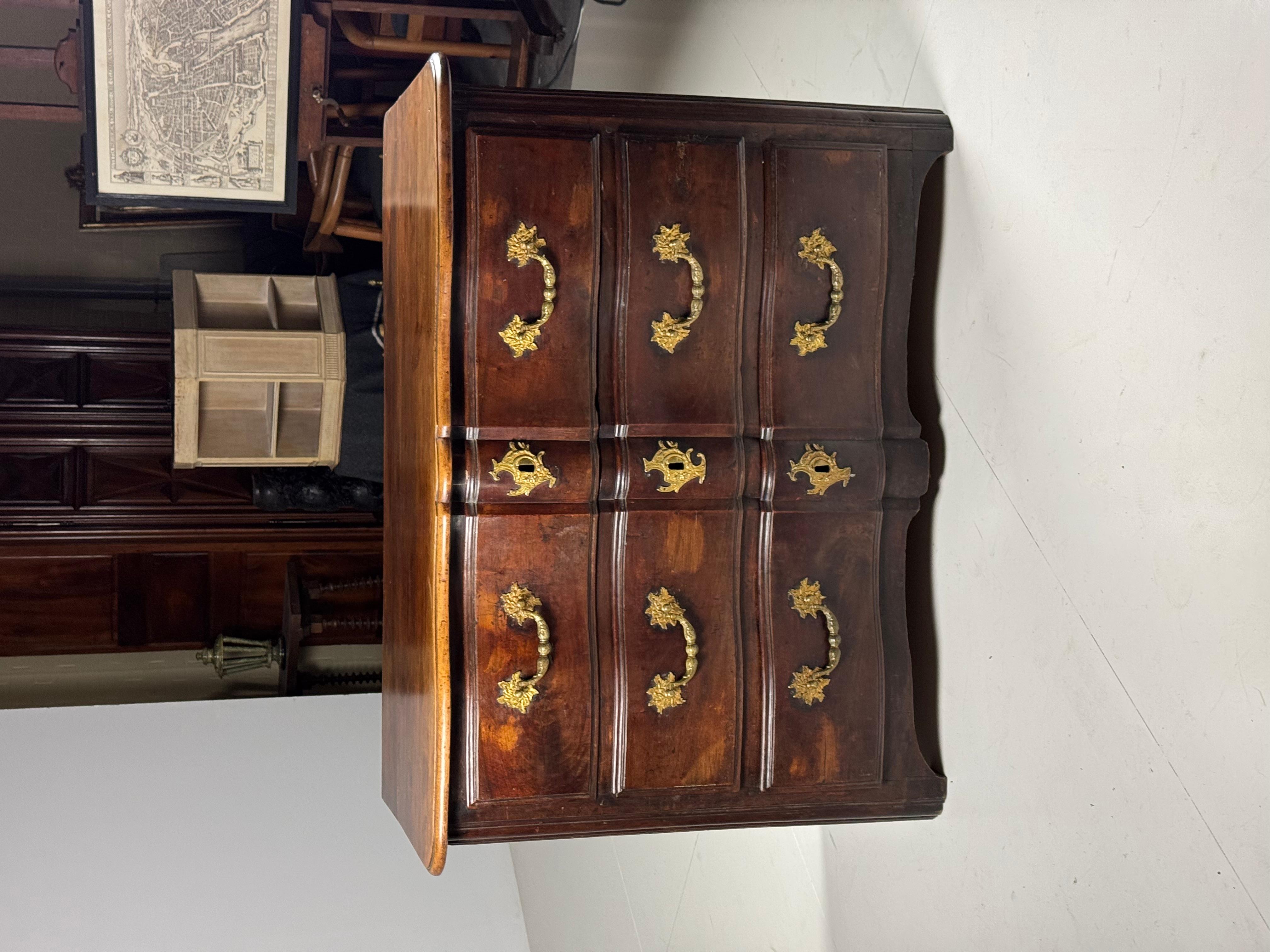 Commode francese del XVIII secolo in vendita 7