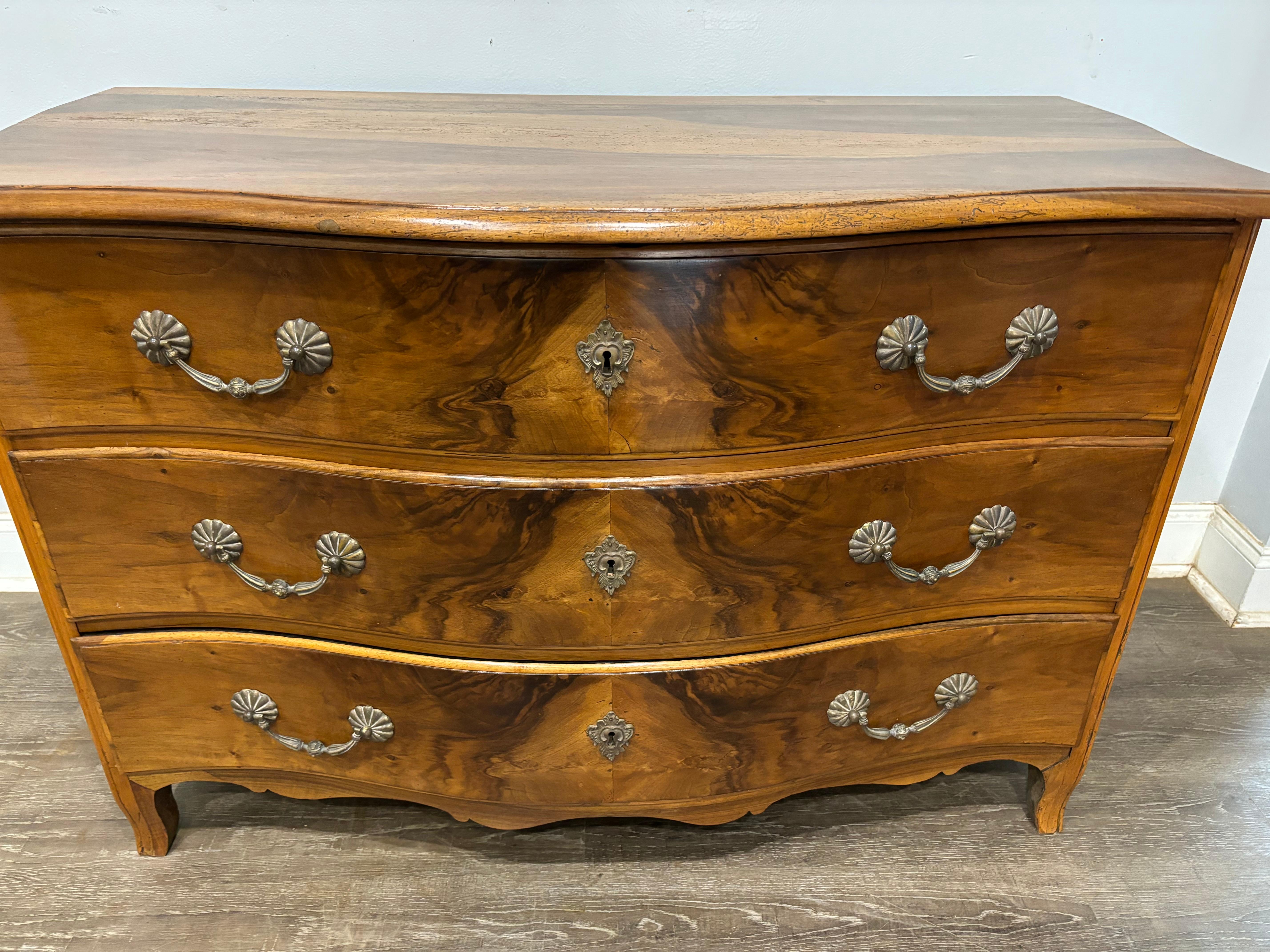 Luigi XIV Commode francese del XVIII secolo in vendita
