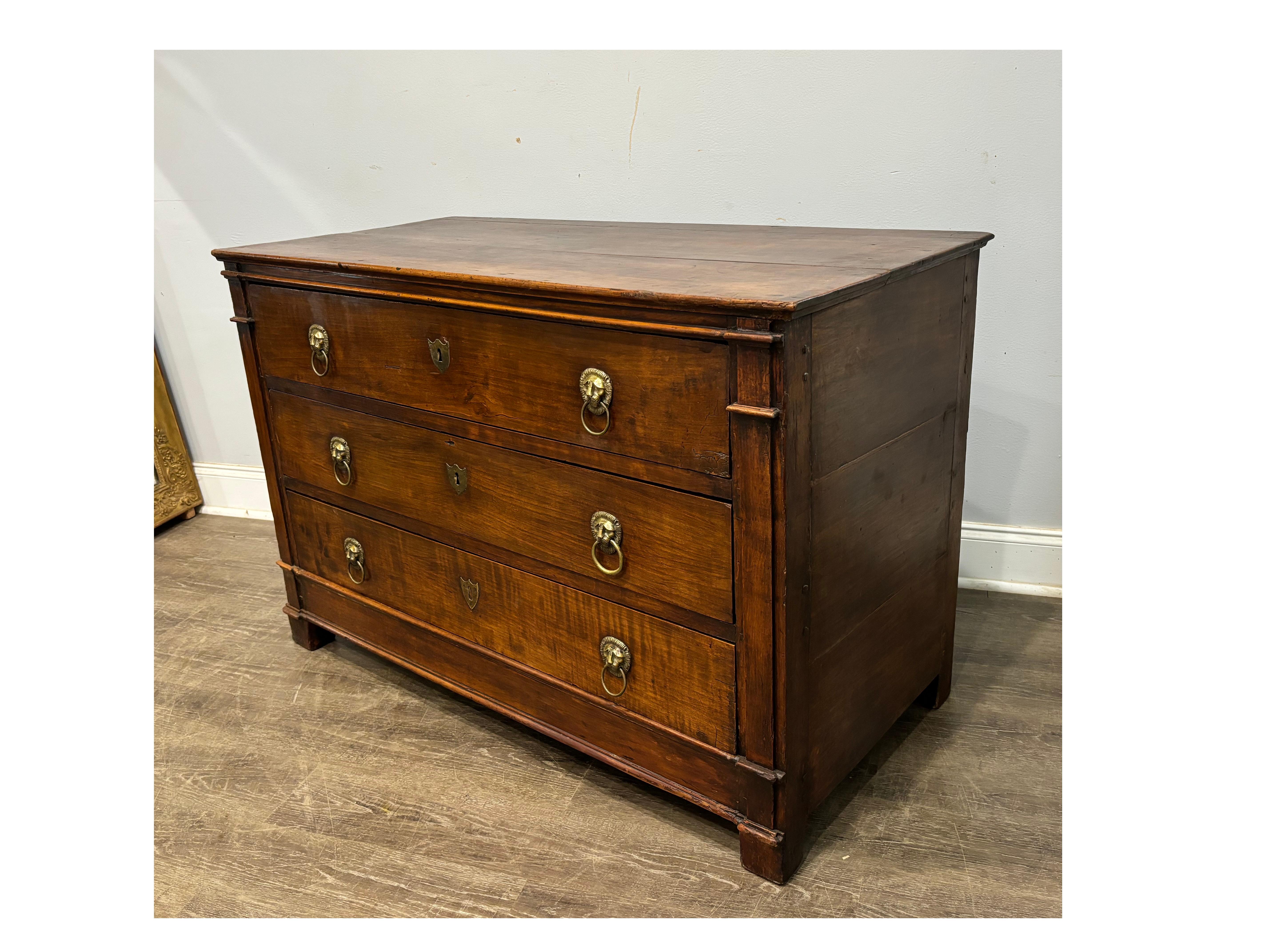 Francese Commode francese del XVIII secolo in vendita