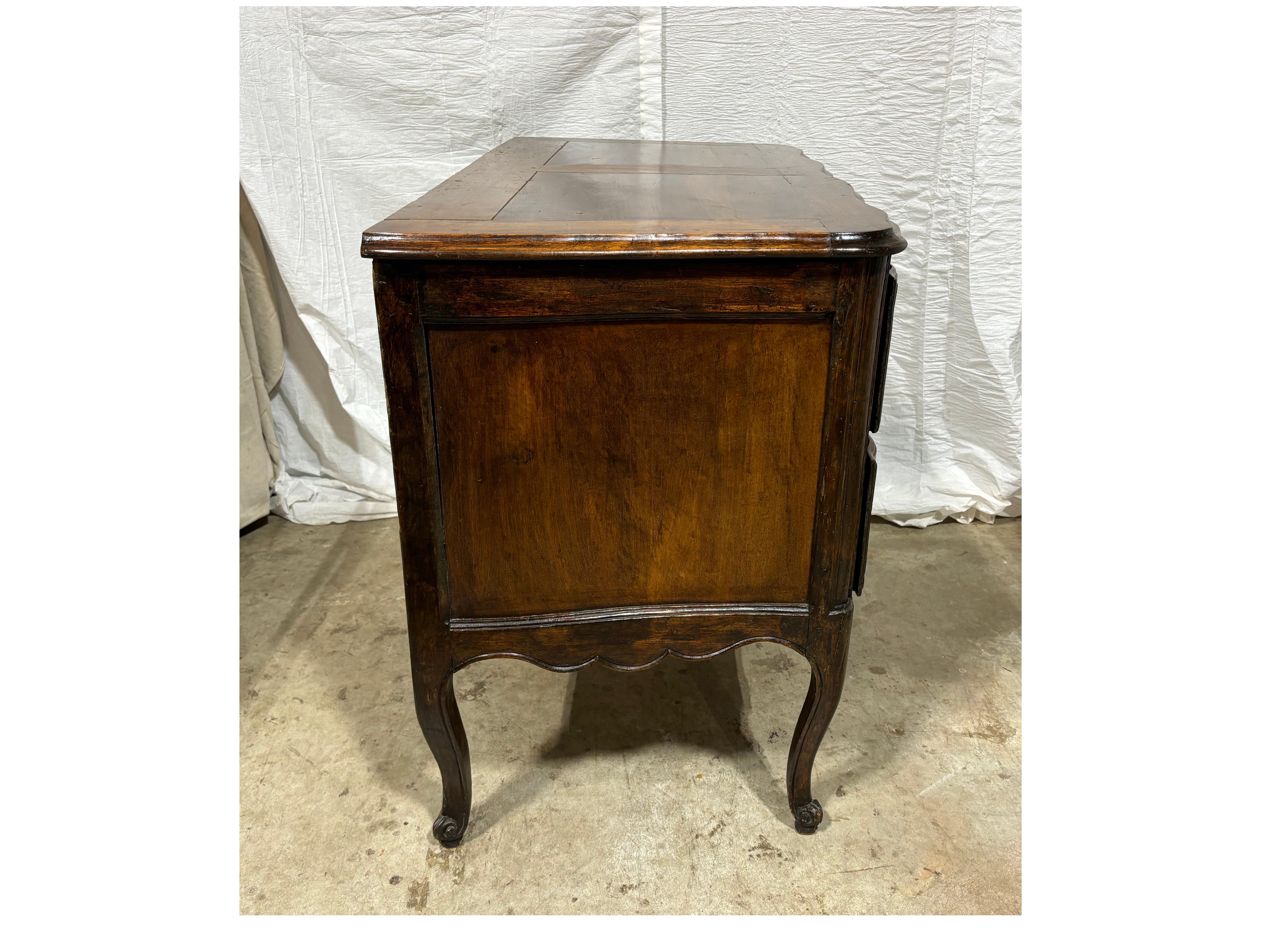 French 18th Century Commode 4