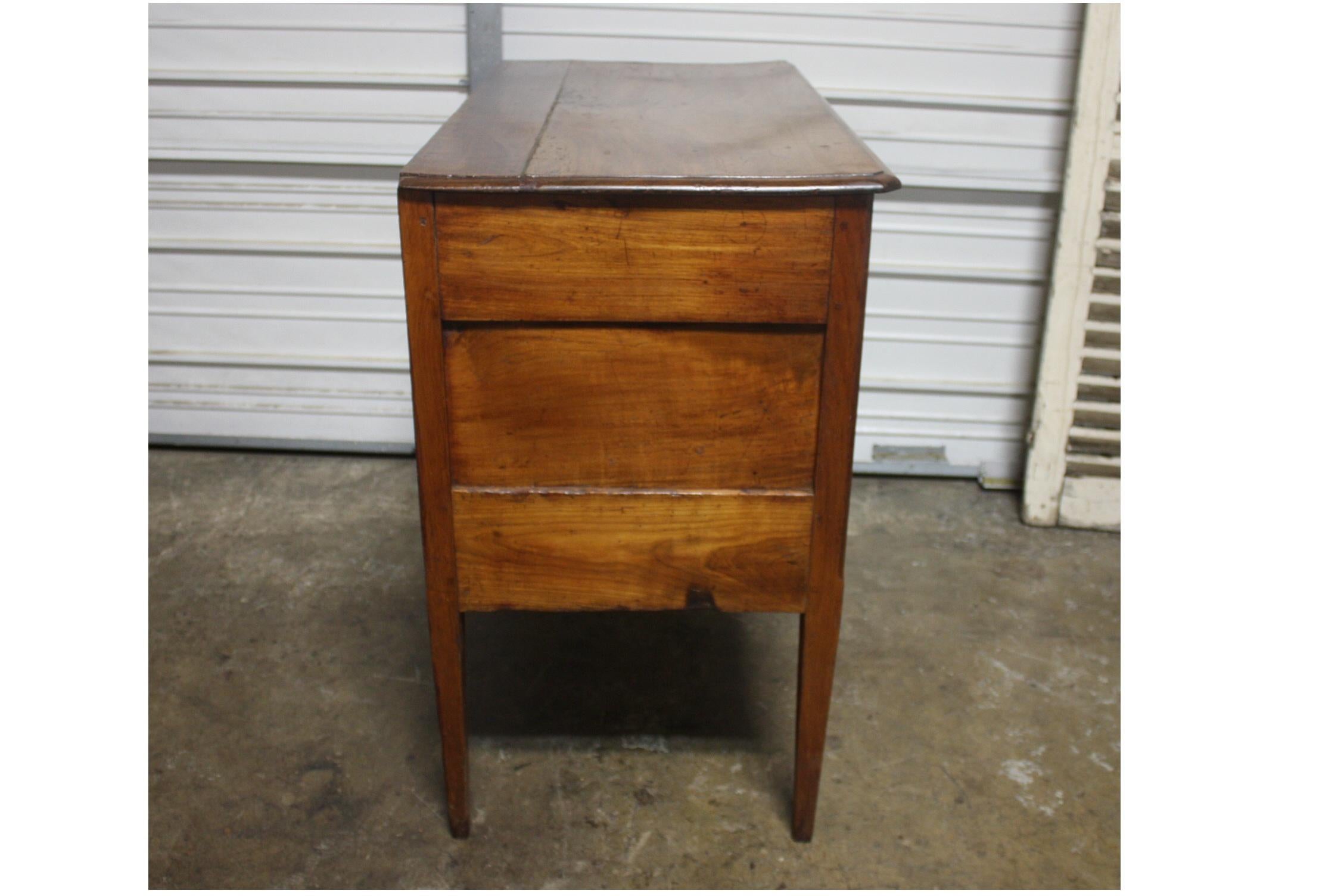 French 18th Century Commode Sauteuse 4