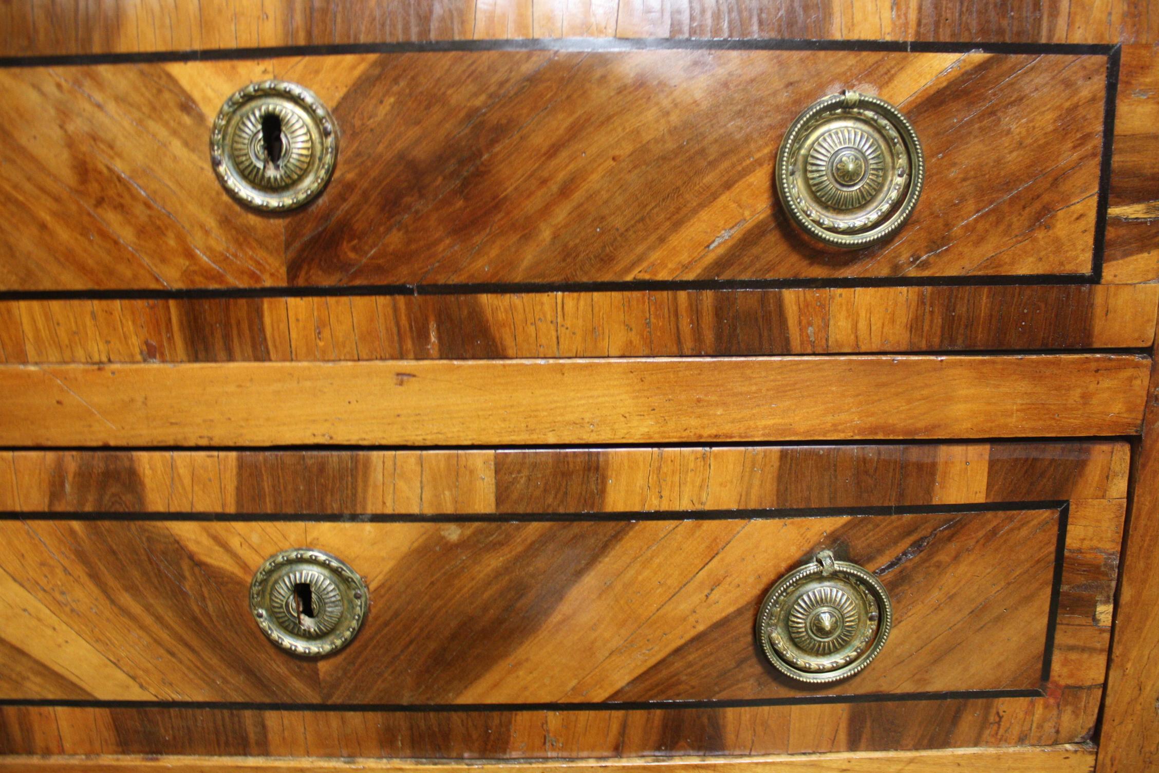 Marquetry French 18th Century Commode Sauteuse
