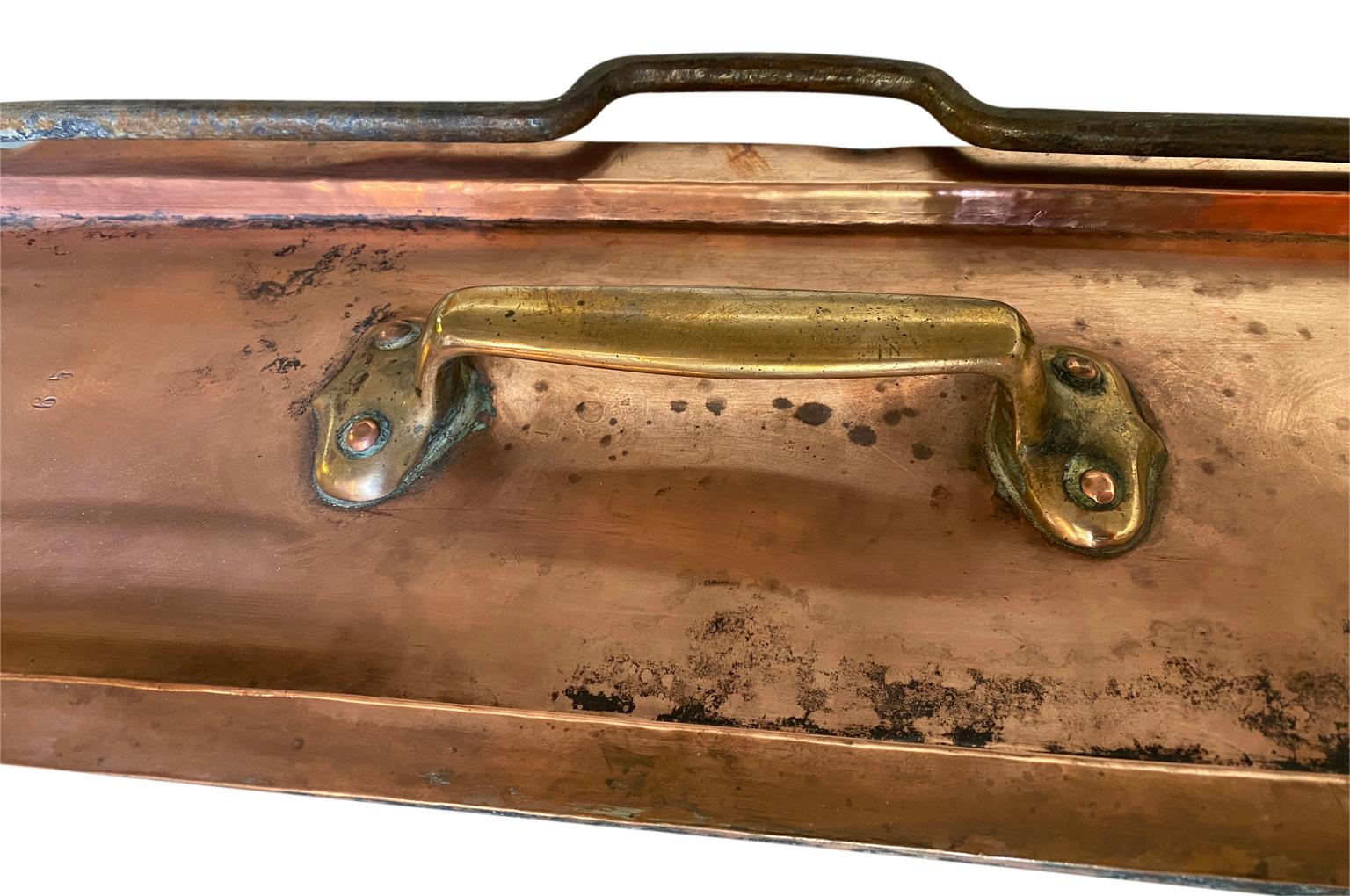 French 18th Century Copper Fish Pan For Sale 4