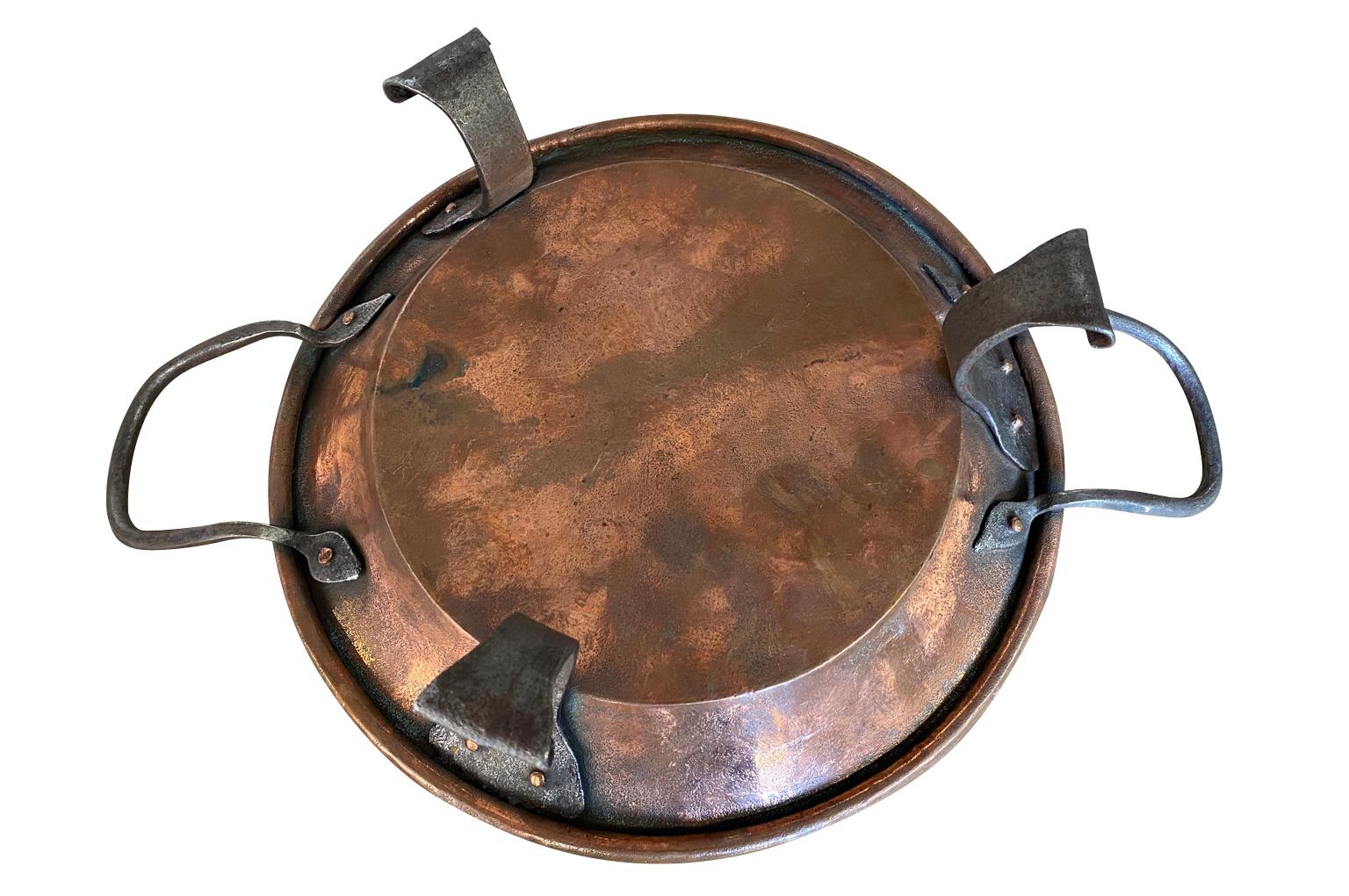 French 18th Century Copper Footed Pan For Sale 1