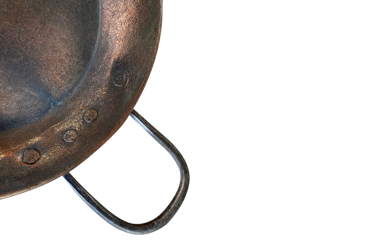 French 18th Century Copper Footed Pan For Sale 3