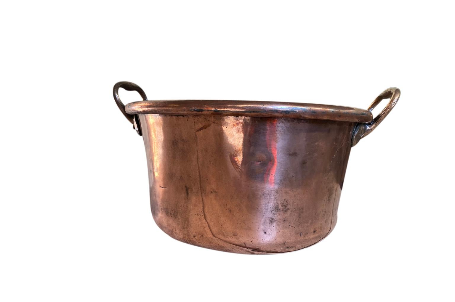 French 18th Century Copper Pan In Good Condition In Atlanta, GA