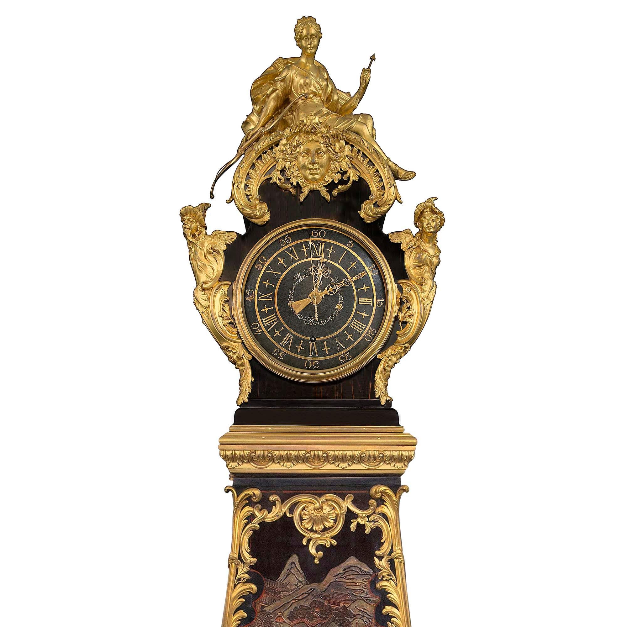 Horloge grand-père française du XVIIIe siècle en coromandel et bronze doré Bon état - En vente à West Palm Beach, FL