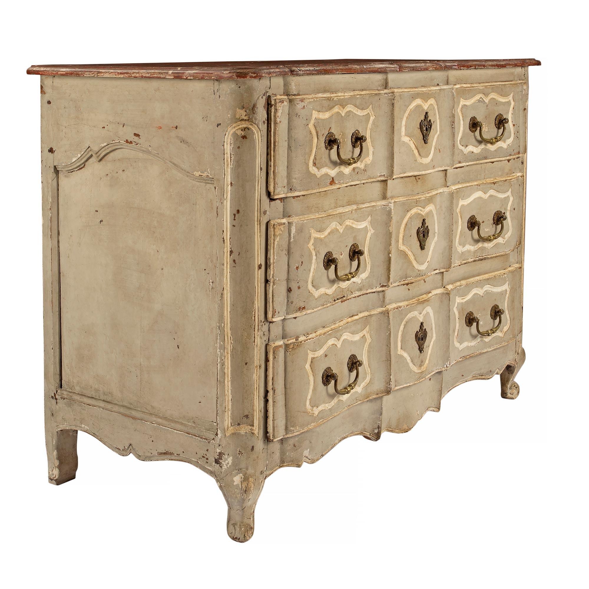 French 18th Century Country French Louis XV Period Patinated Commode In Good Condition For Sale In West Palm Beach, FL