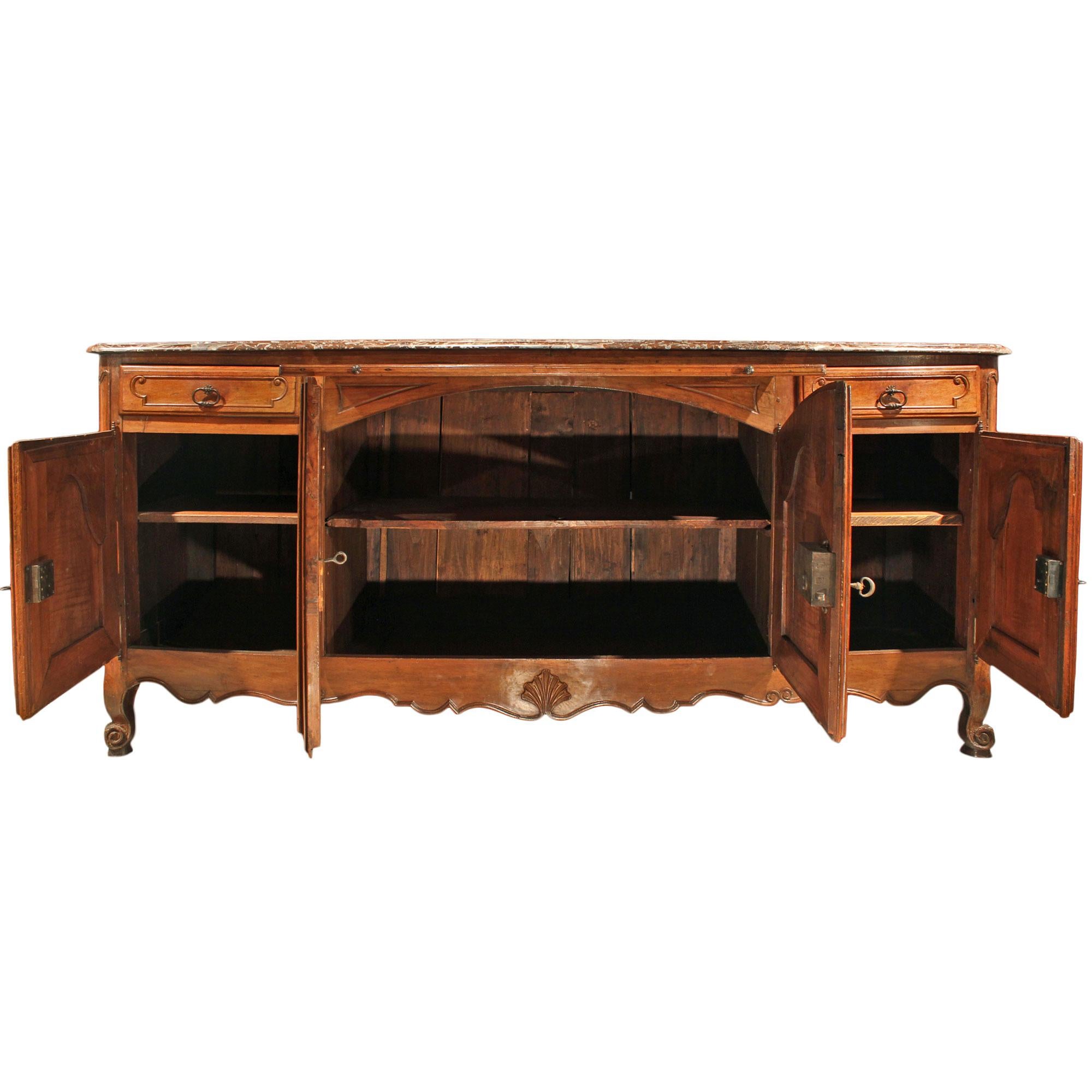 French 18th Century Country French Louis XV Period Walnut Buffet In Good Condition For Sale In West Palm Beach, FL