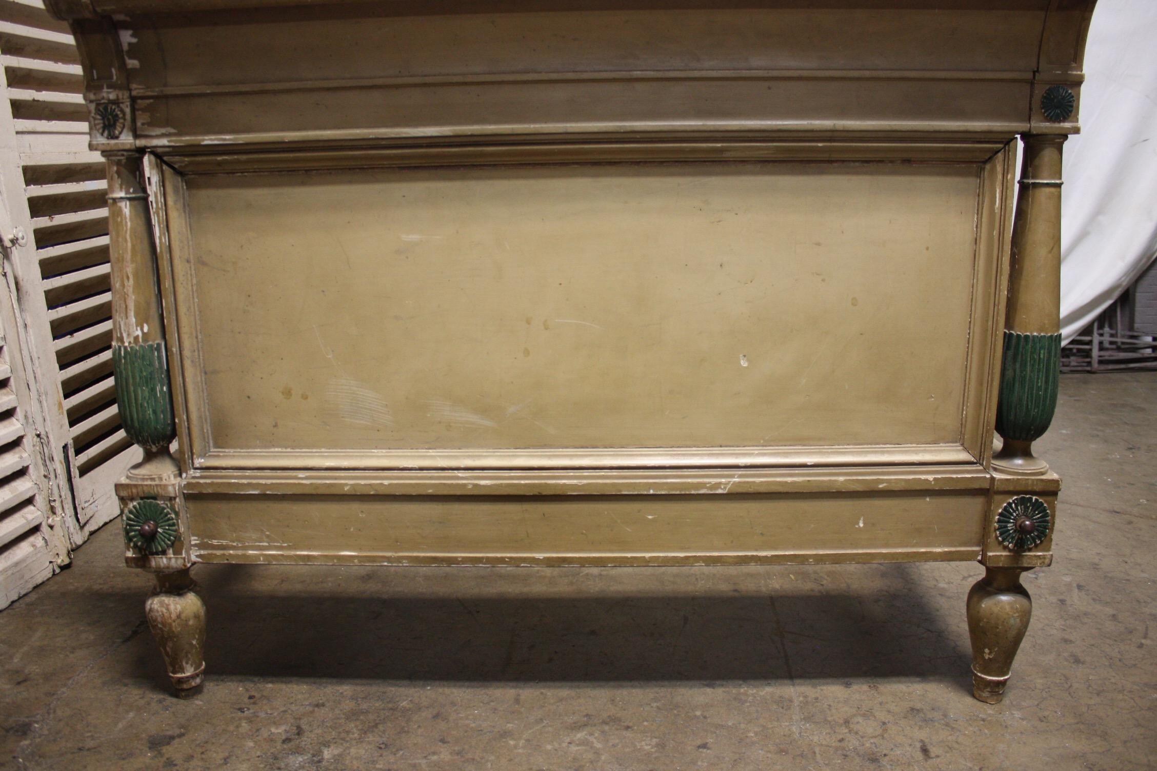 French 18th Century Directoire Bed In Good Condition For Sale In Stockbridge, GA