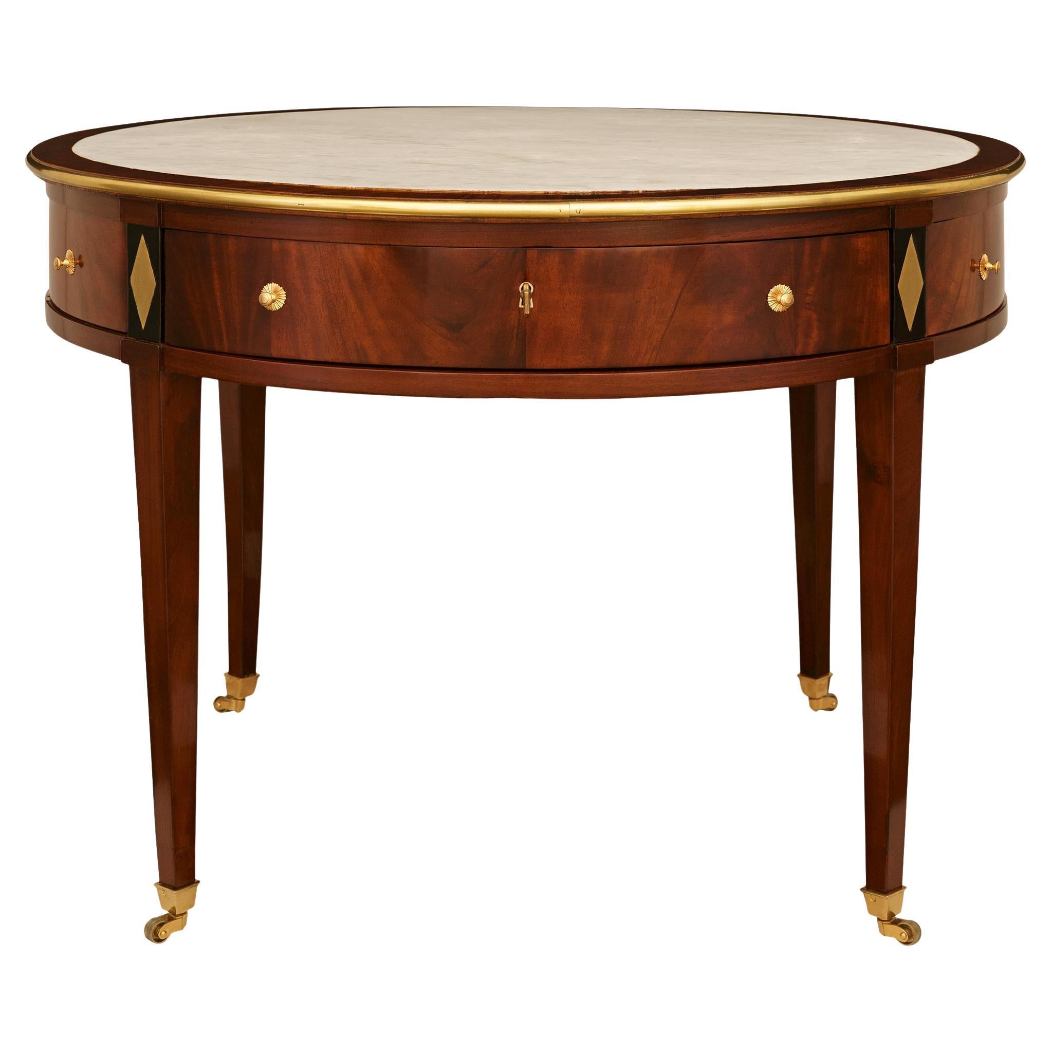French 18th century Directoire Period Mahogany, Marble, and Ormolu center table en venta