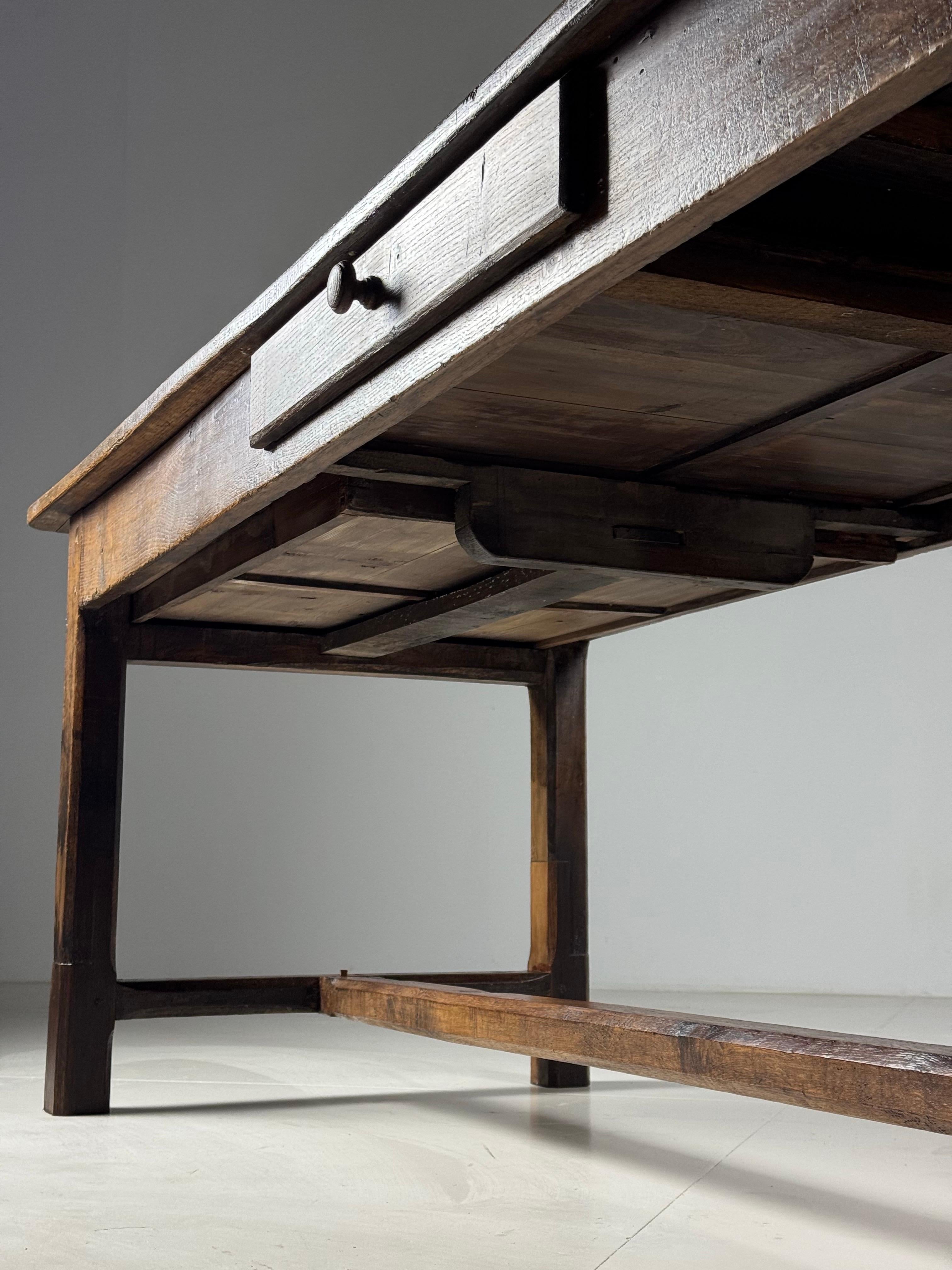 Mesa de comedor de granja francesa del siglo XVIII en venta 15