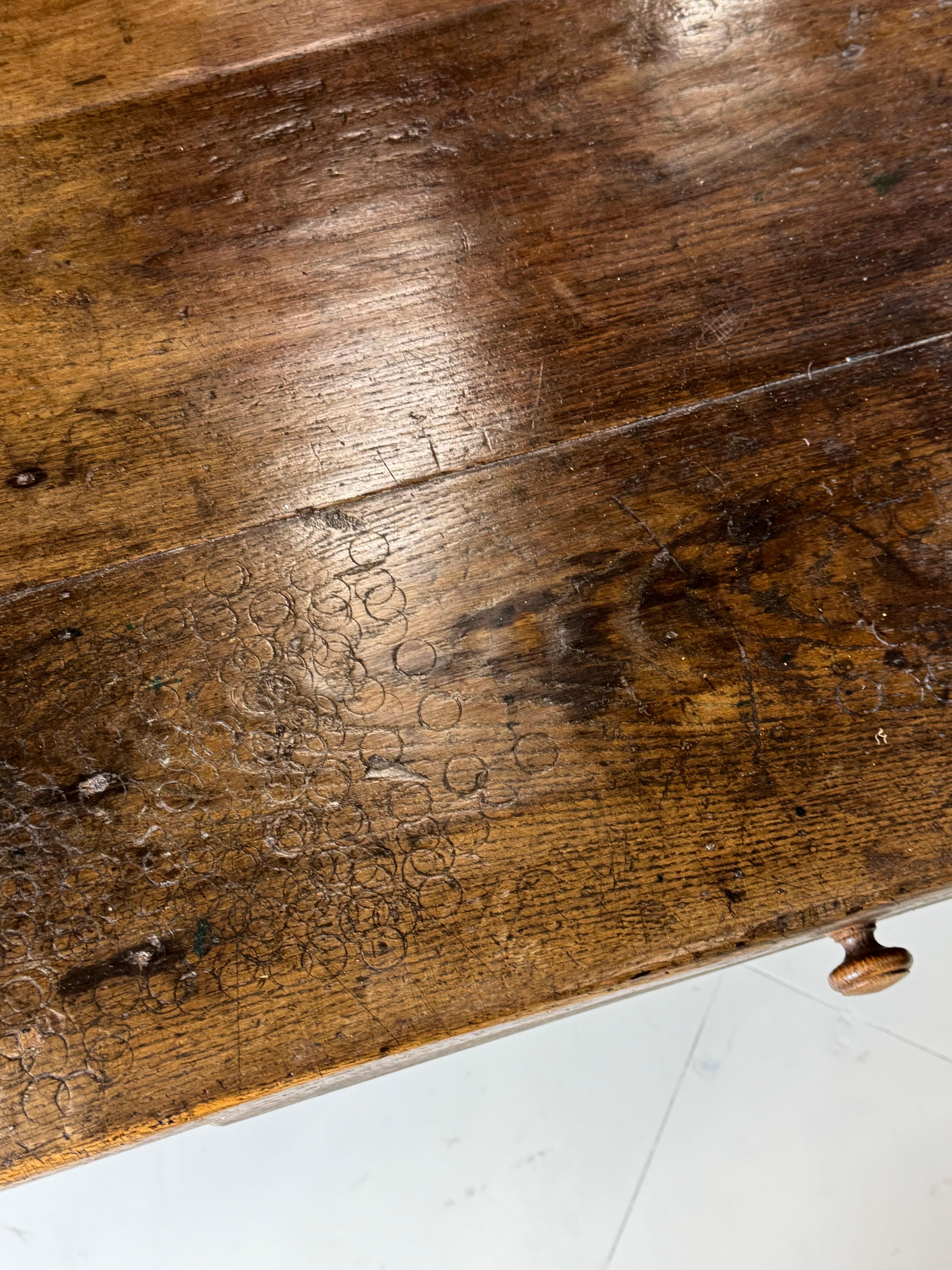 Mesa de comedor de granja francesa del siglo XVIII Roble en venta
