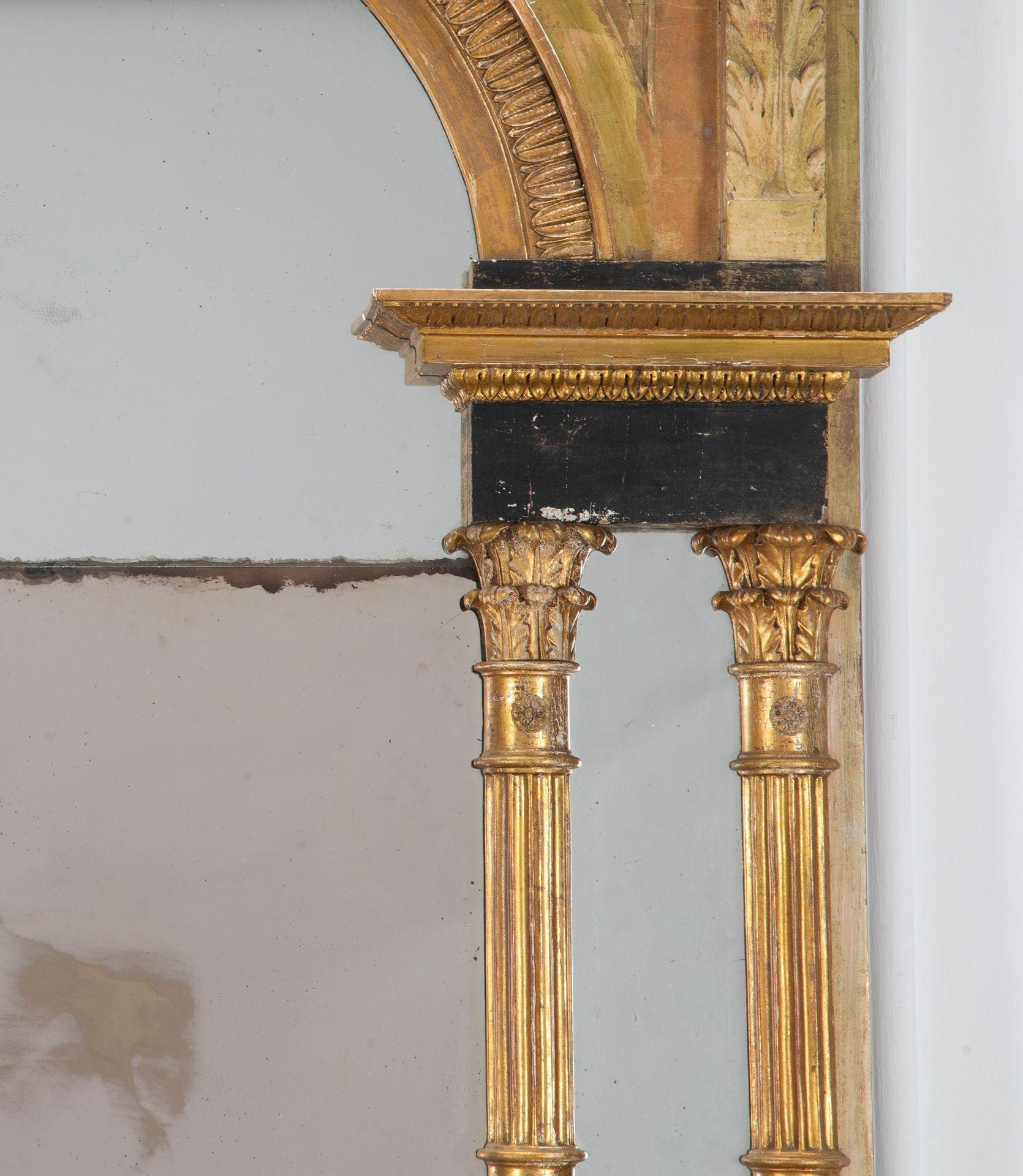 Specchio dorato francese del XVIII secolo in vendita 1