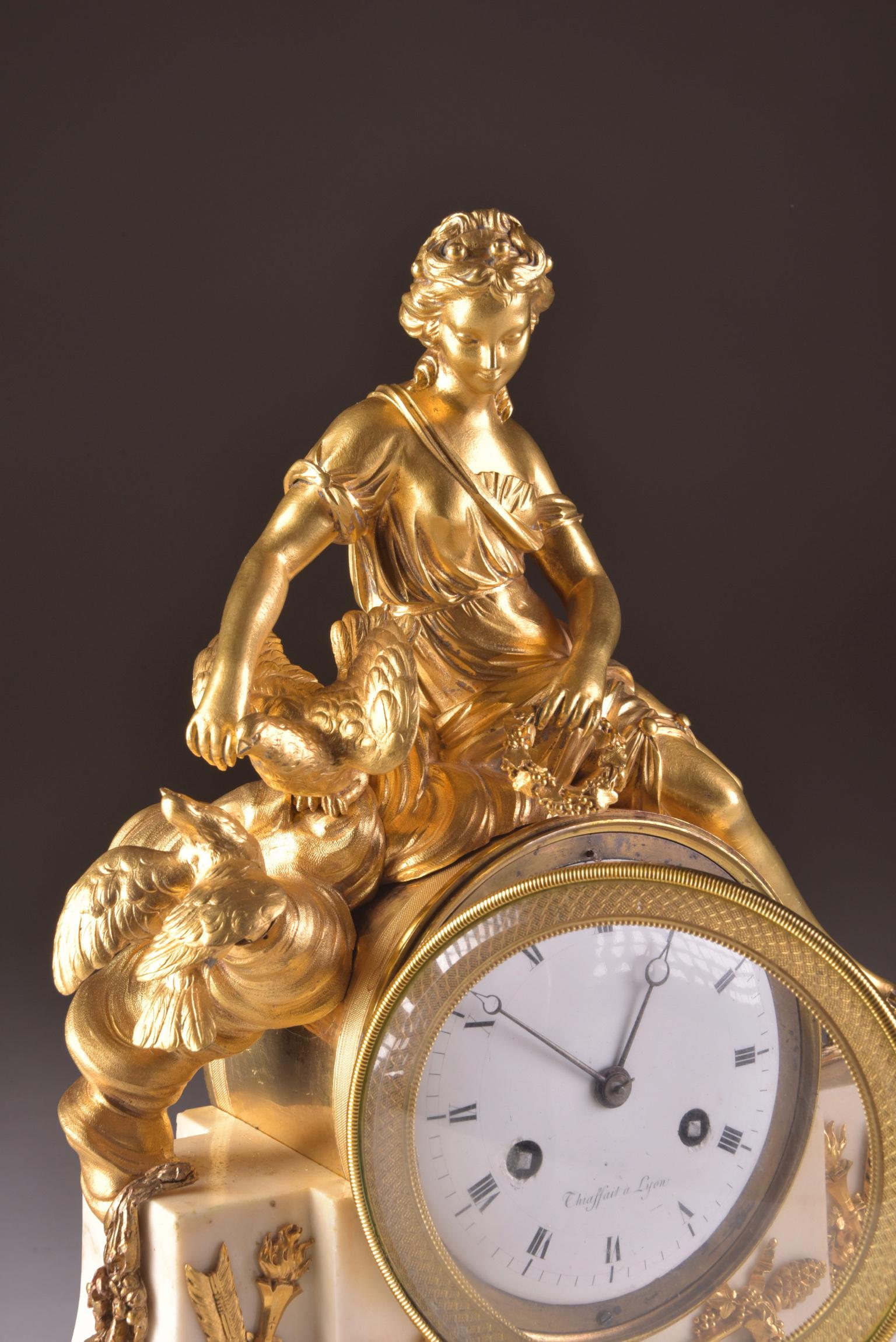 French 18th Century Gilt Bronze and Marble Mantel Clock of Psyche 2