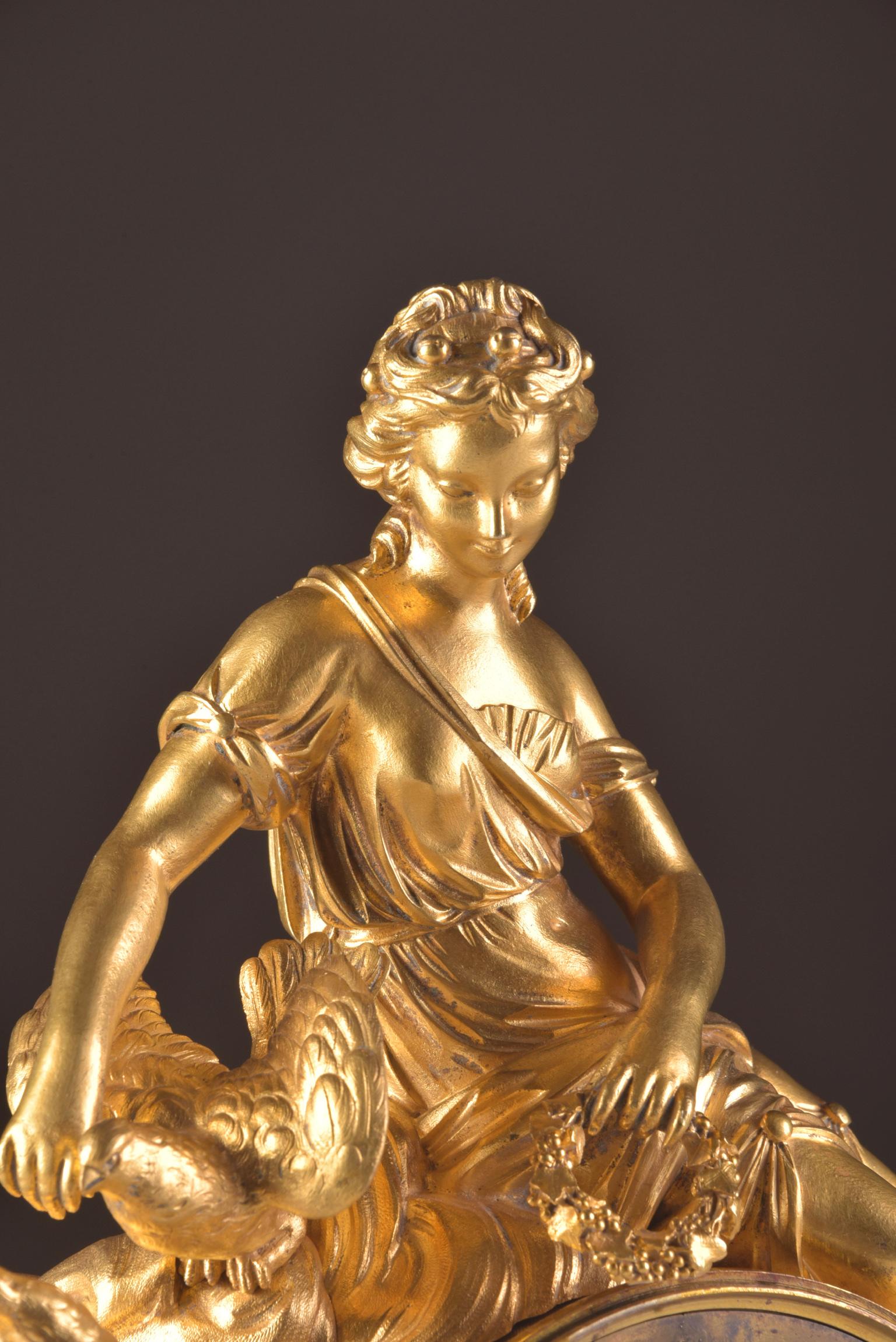 French 18th Century Gilt Bronze and Marble Mantel Clock of Psyche 3