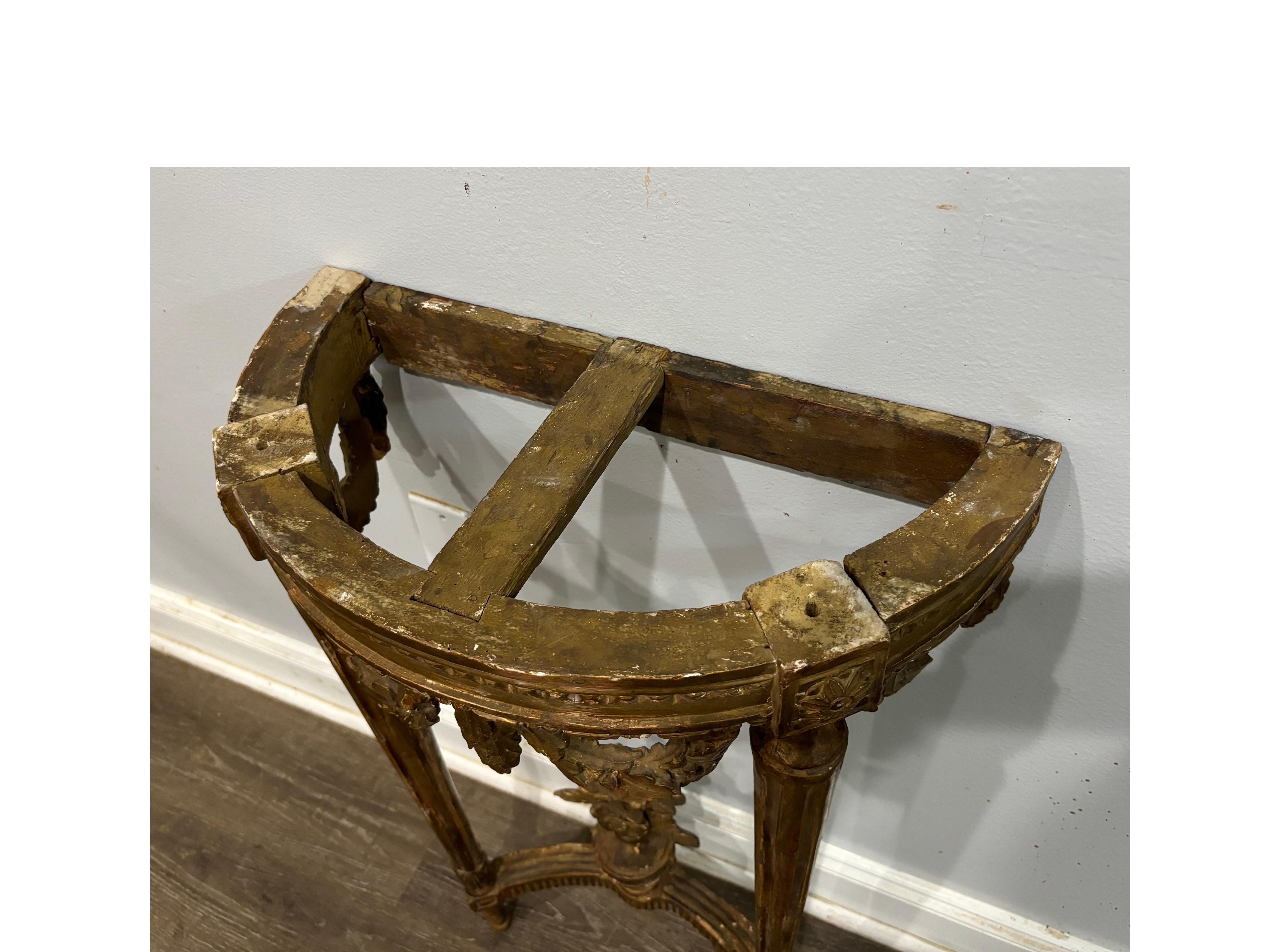 French 18th Century Gilt wood console For Sale 3
