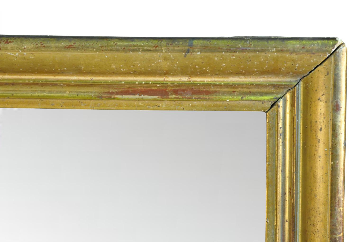 French 18th Century Giltwood Mirror In Good Condition For Sale In Atlanta, GA