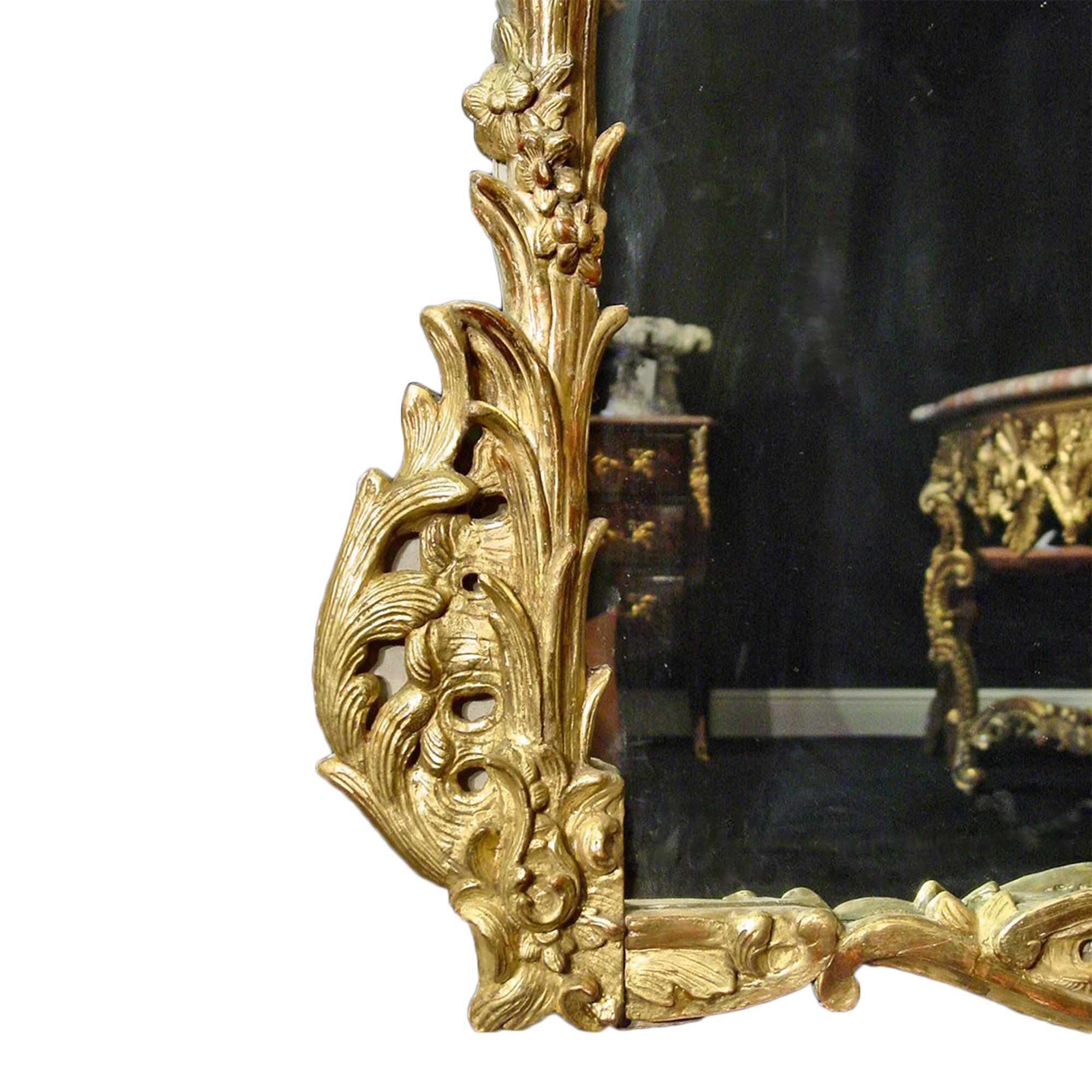 French 18th Century Giltwood Mirror In Good Condition In West Palm Beach, FL