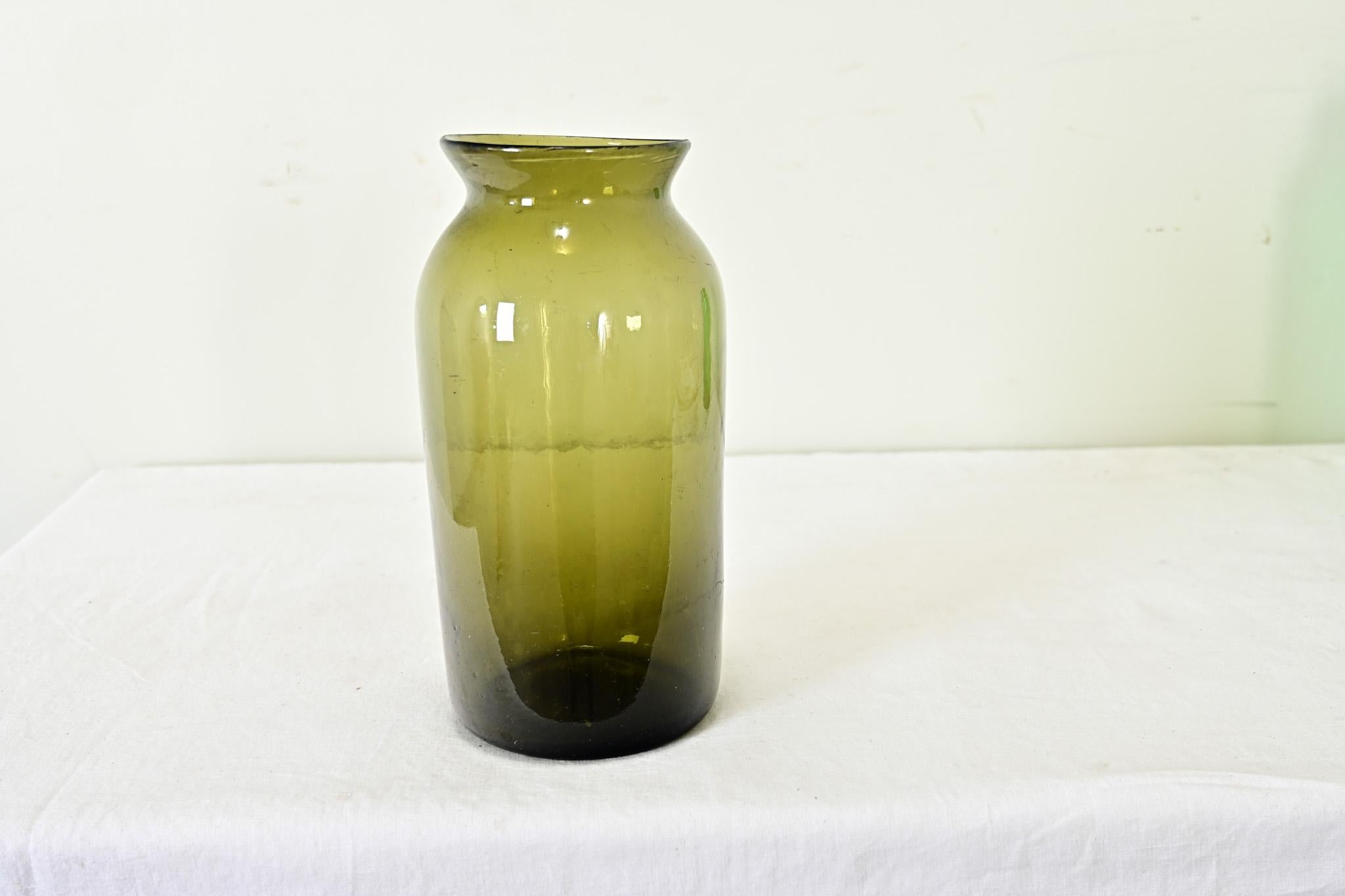 Francese Vaso per sottaceti in vetro francese del XVIII secolo in vendita