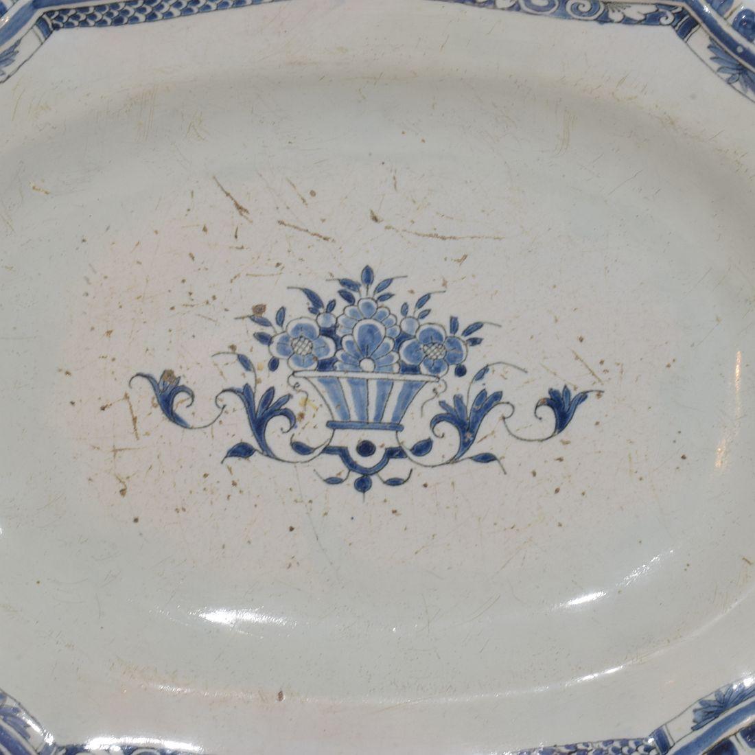 French, 18th Century Glazed Earthenware Rouen Platter For Sale 1