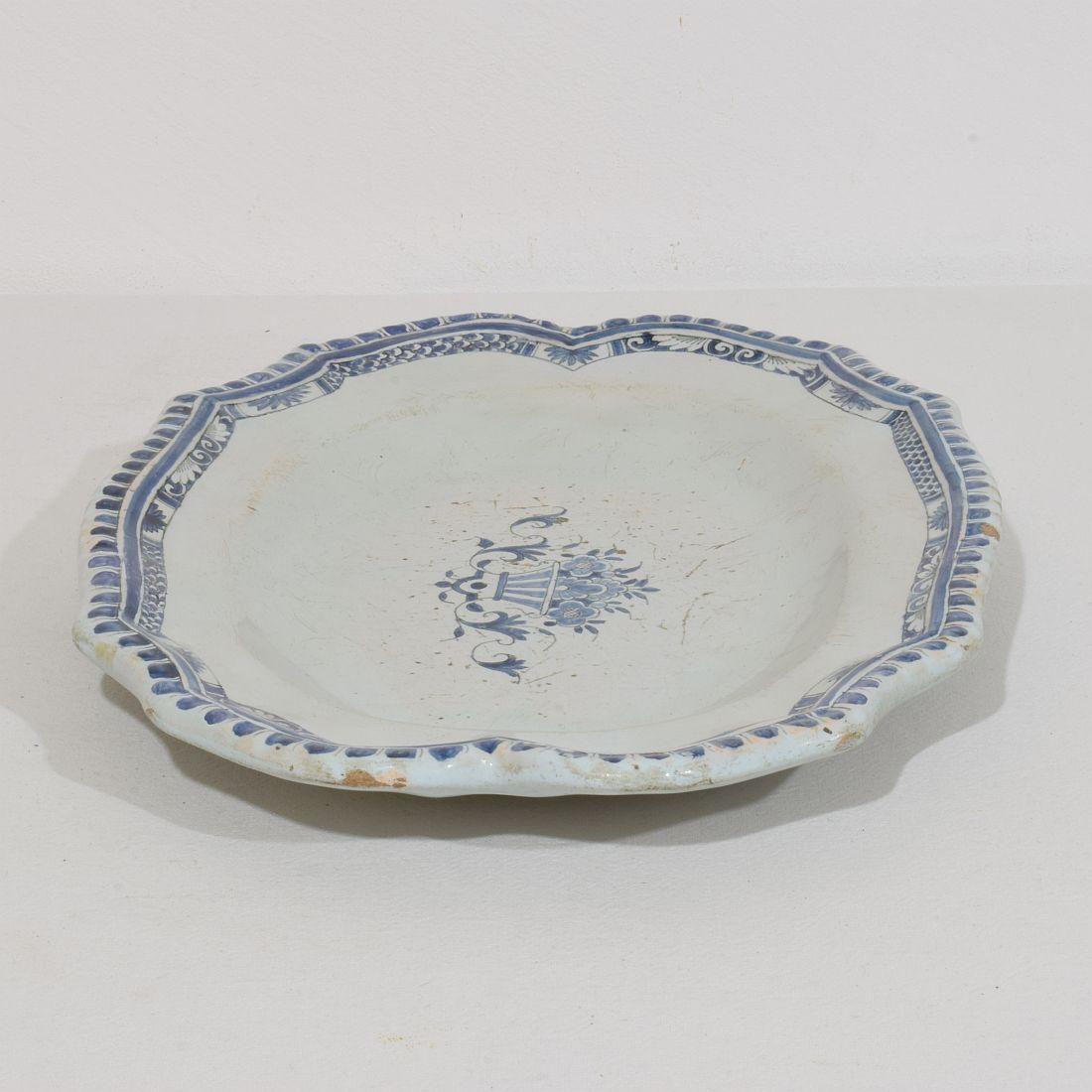 French, 18th Century Glazed Earthenware Rouen Platter For Sale 4