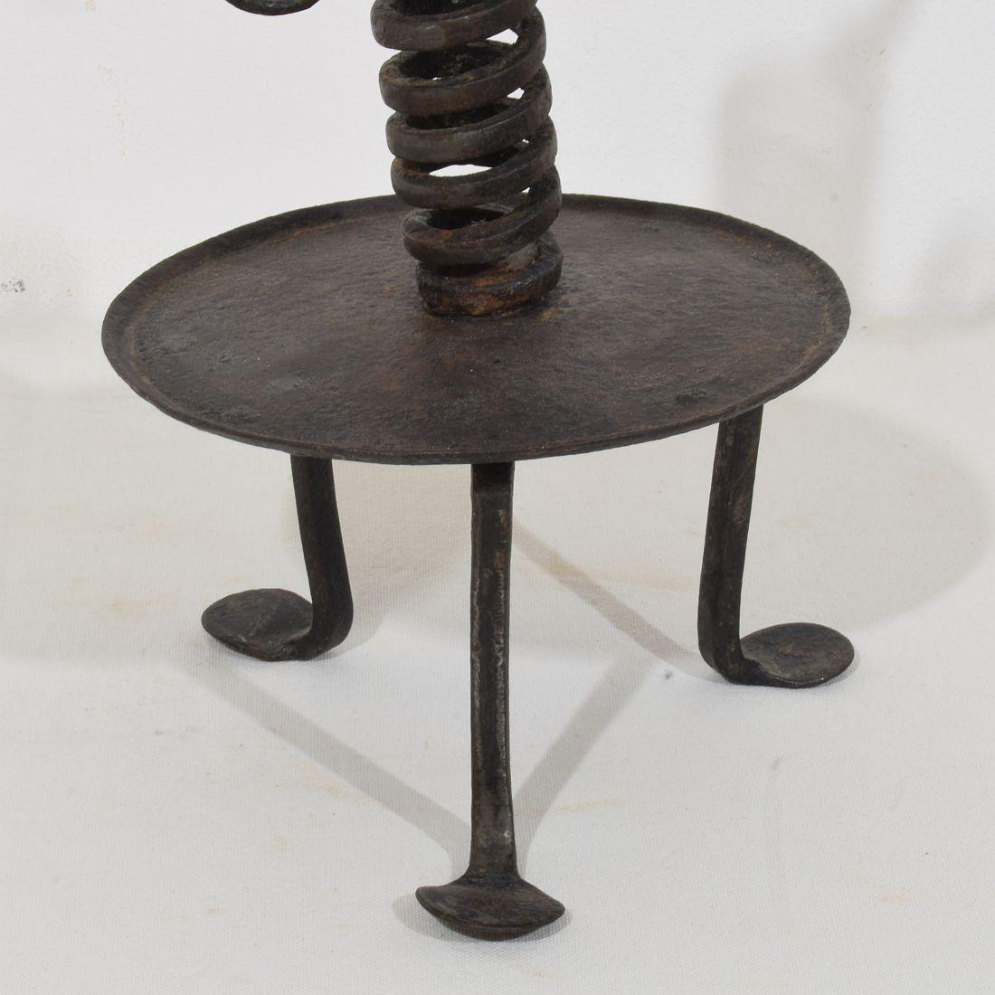 French, 18th Century, Hand Forged Iron Rat De Cave Candleholder For Sale 5