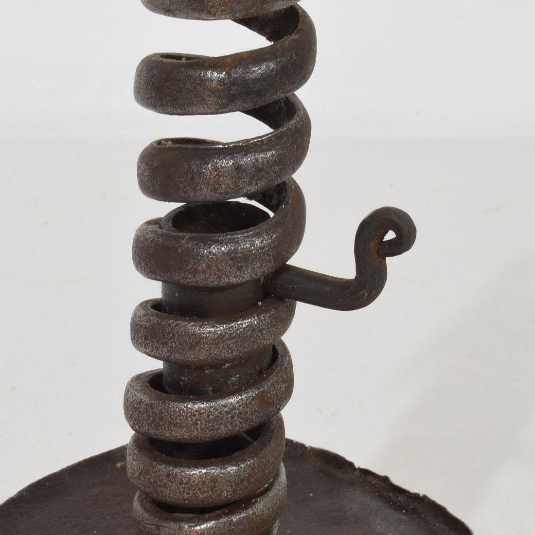 French, 18th Century, Hand Forged Iron Rat De Cave Candleholder For Sale 9