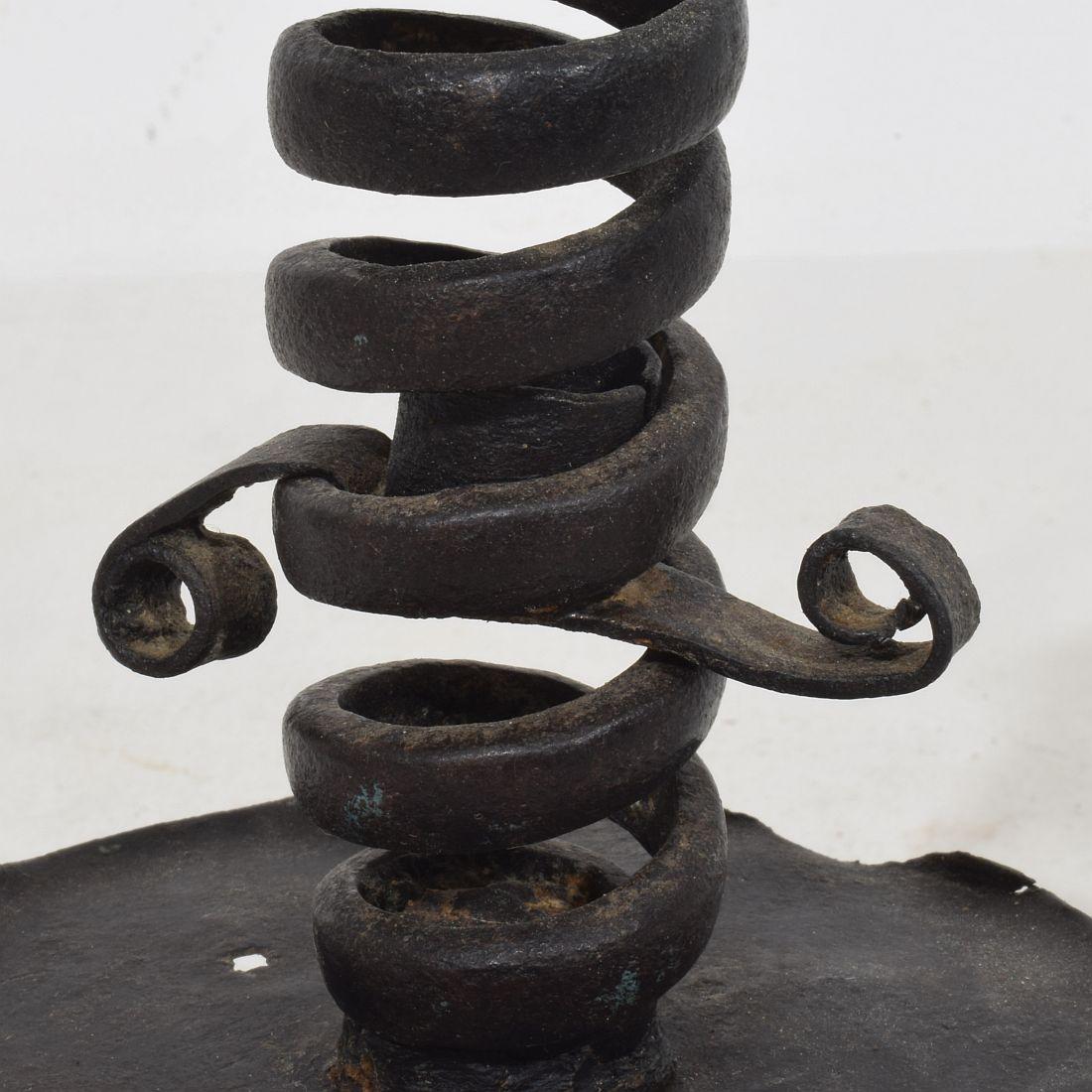 French, 18th Century, Hand Forged Iron Rat De Cave Candleholder For Sale 9