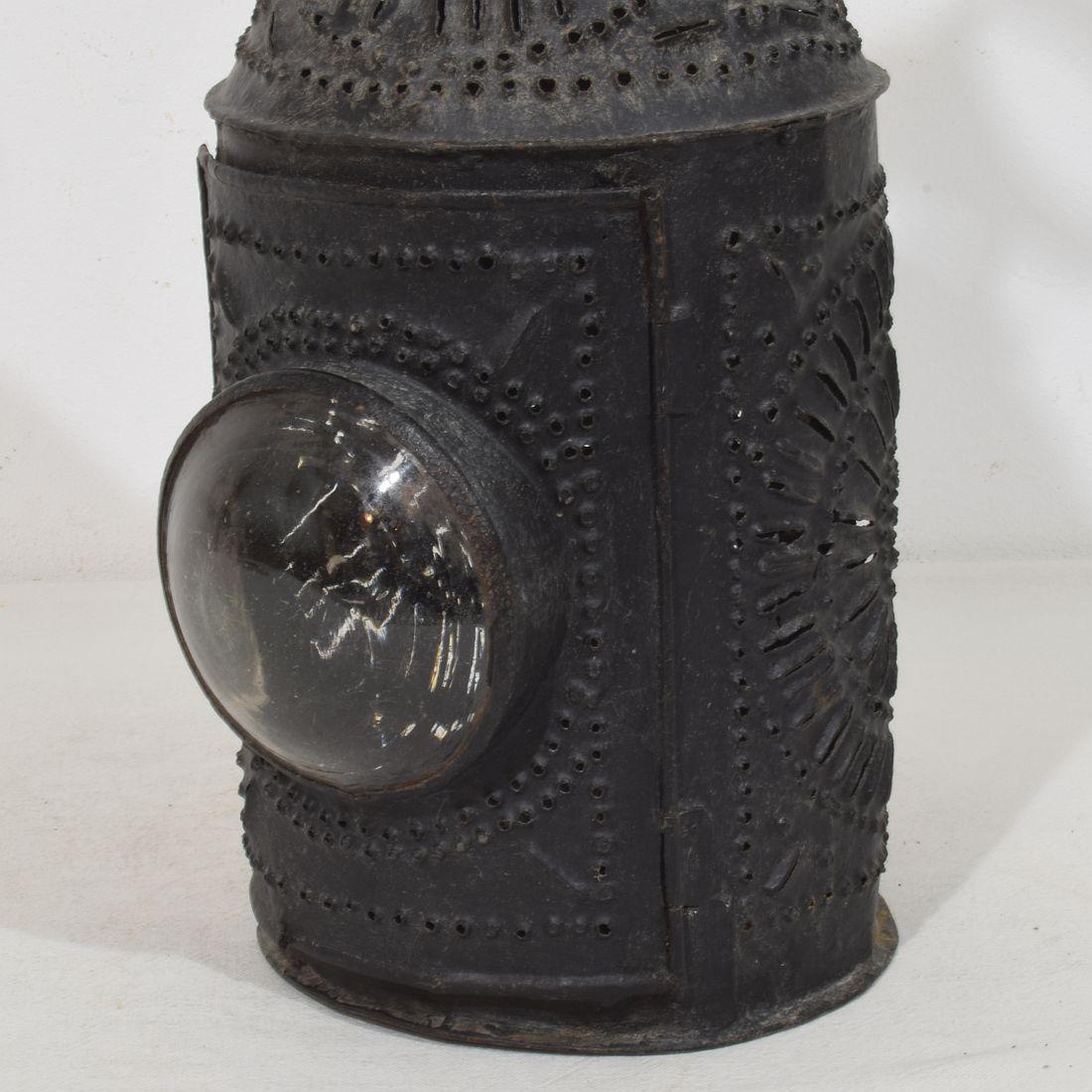 Farol de hierro francés del siglo XVIII en venta 6