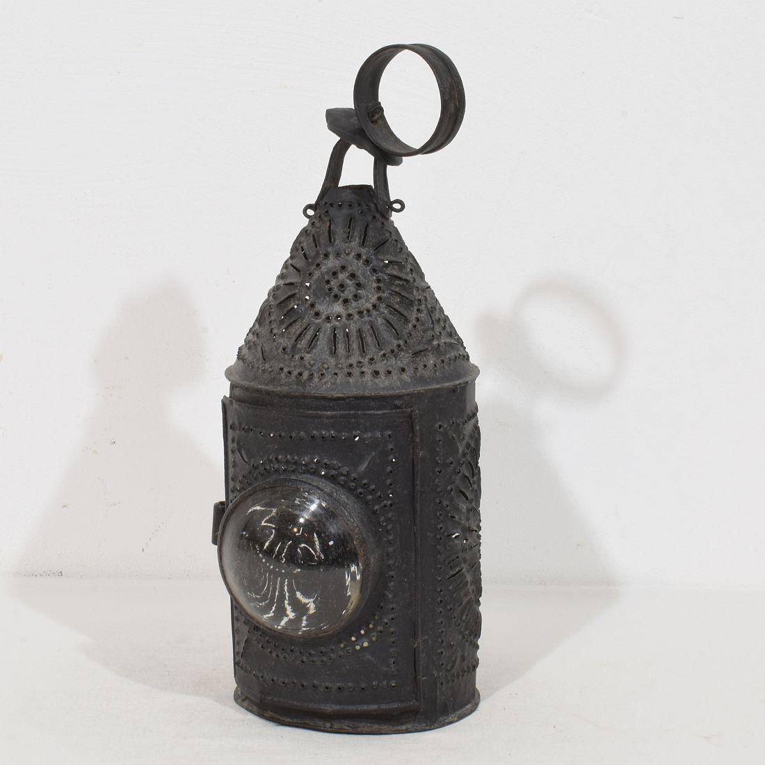 Farol de hierro francés del siglo XVIII Provincial francés en venta