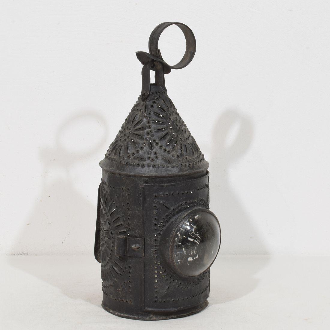 Farol de hierro francés del siglo XVIII Francés en venta