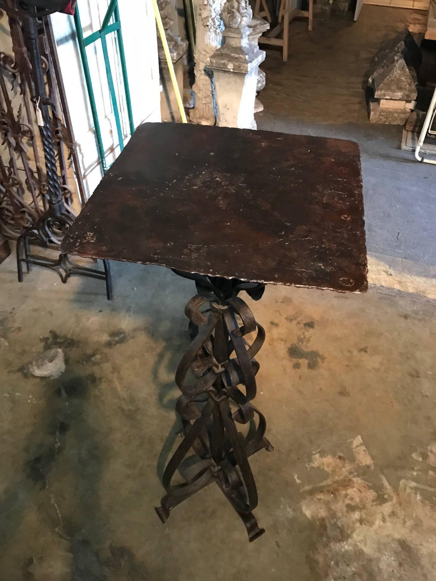 French 18th Century Iron Stand 7