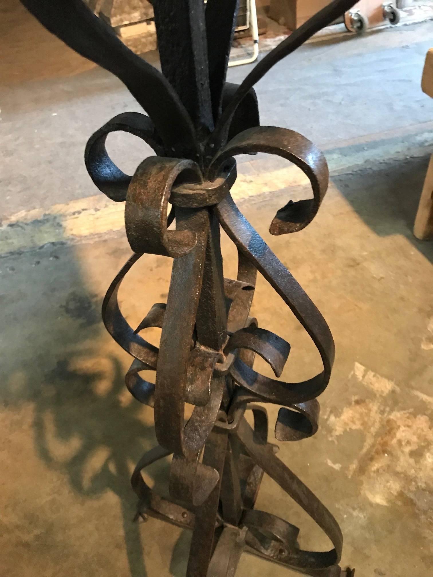 French 18th Century Iron Stand 5
