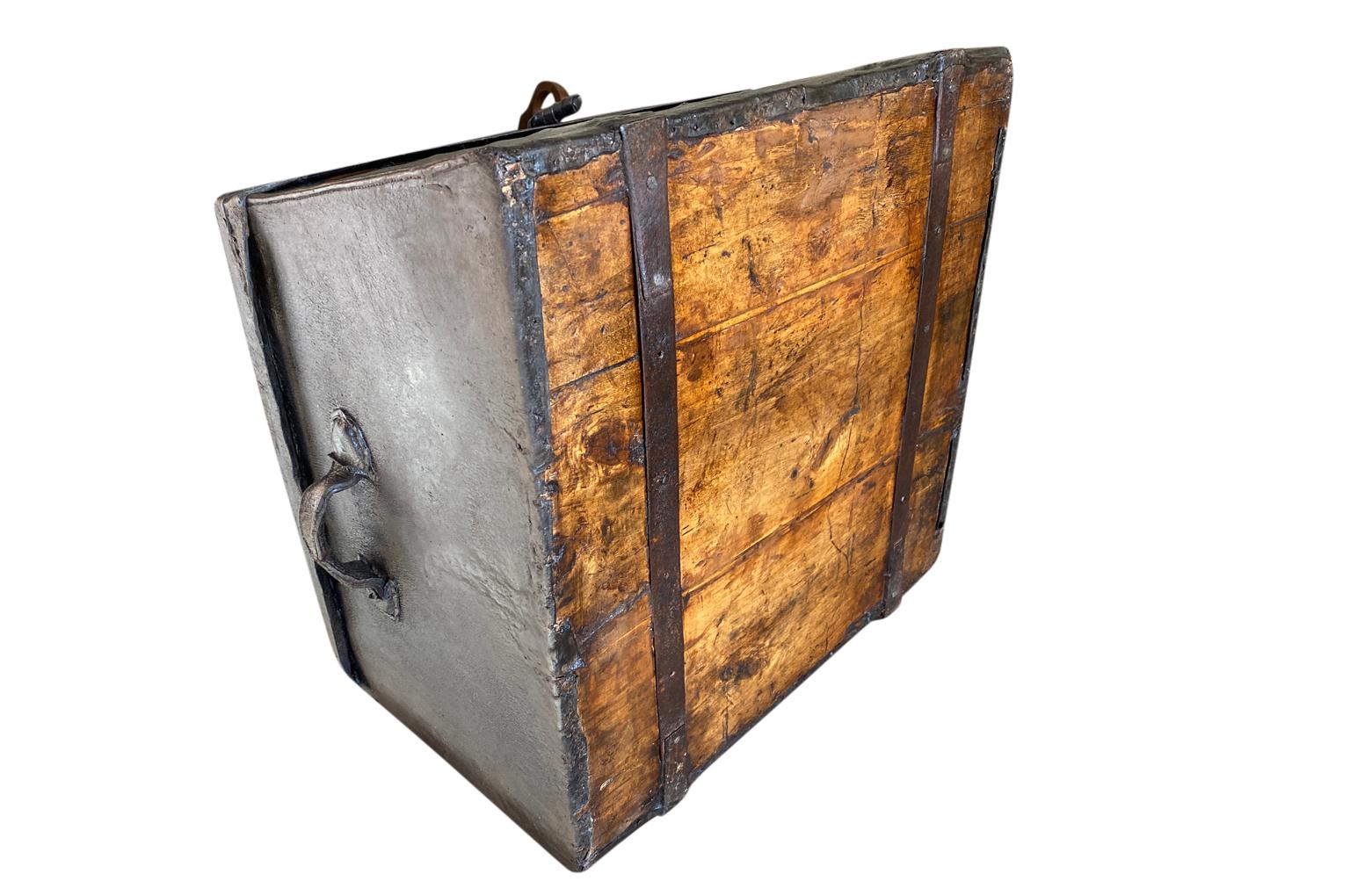 French 18th Century Leather Trunk For Sale 10