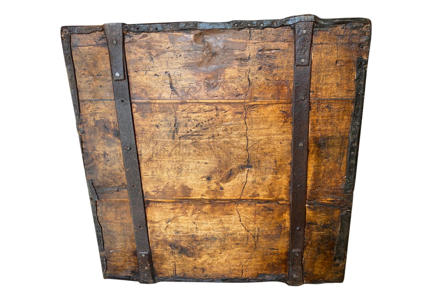 French 18th Century Leather Trunk For Sale 11